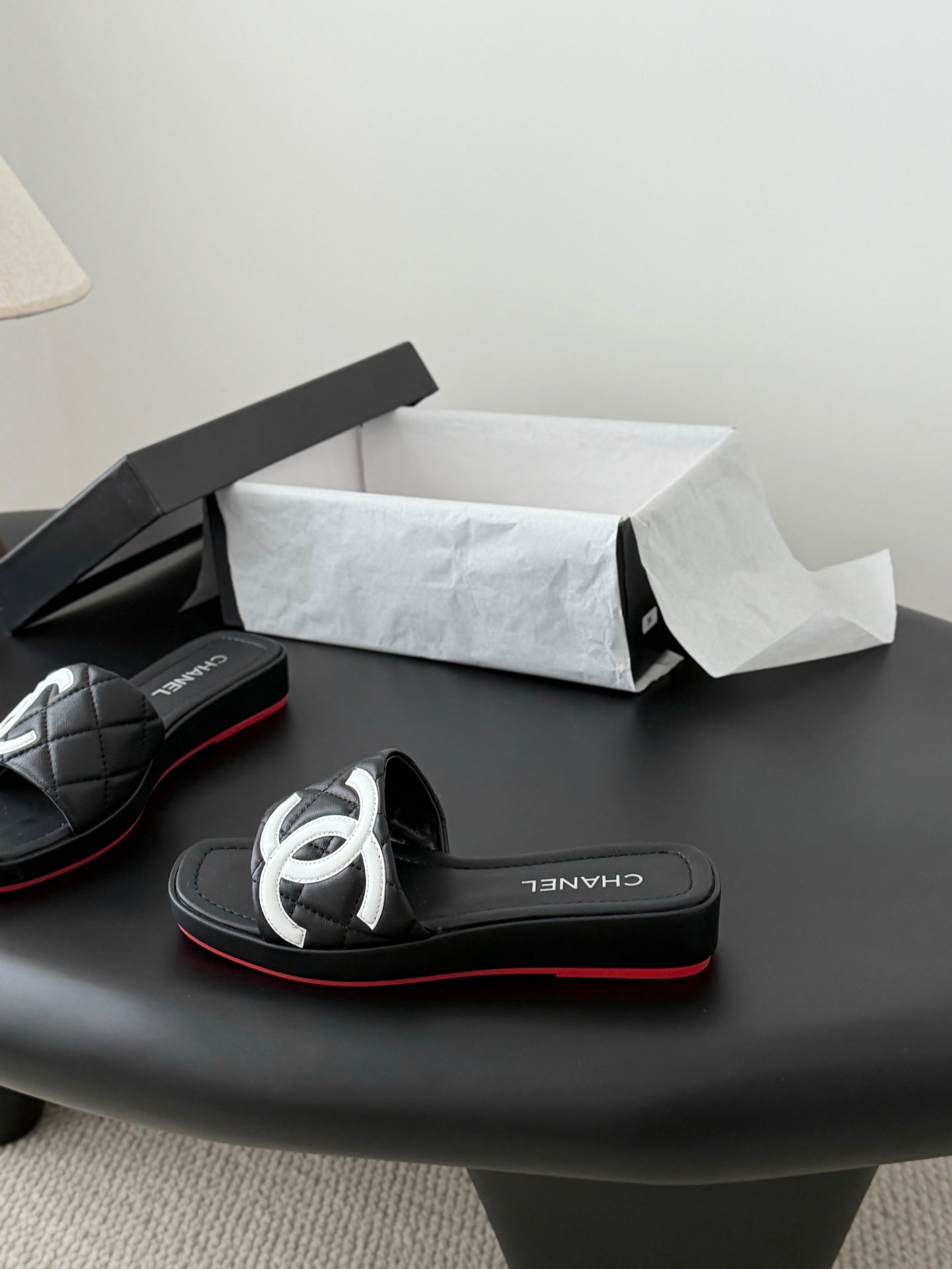 CC 26K Cambon Slippers Black Lambskin 670827