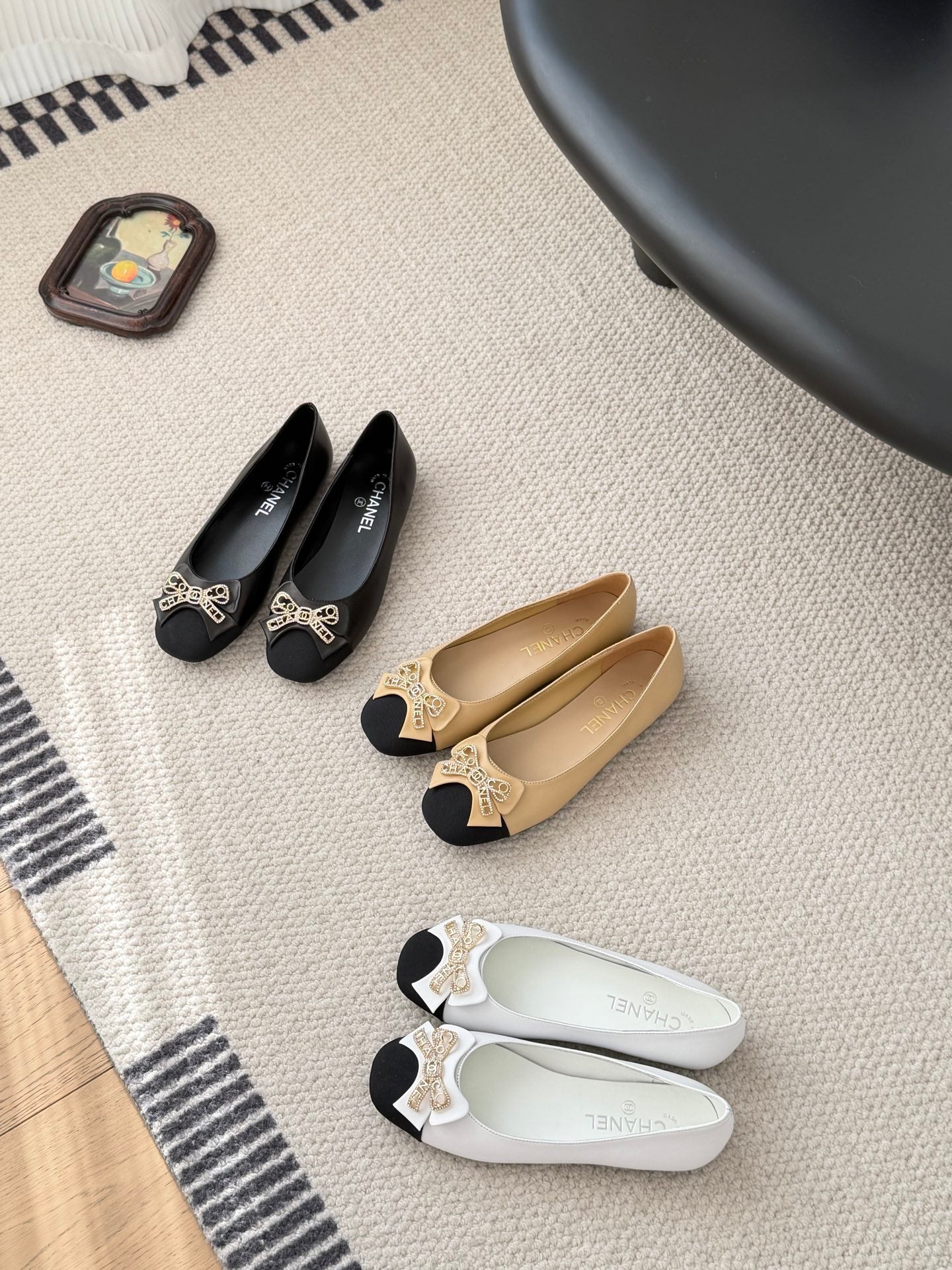 CC 26K Bow Ballet Flat Beige Black Lambskin Canvas 670828