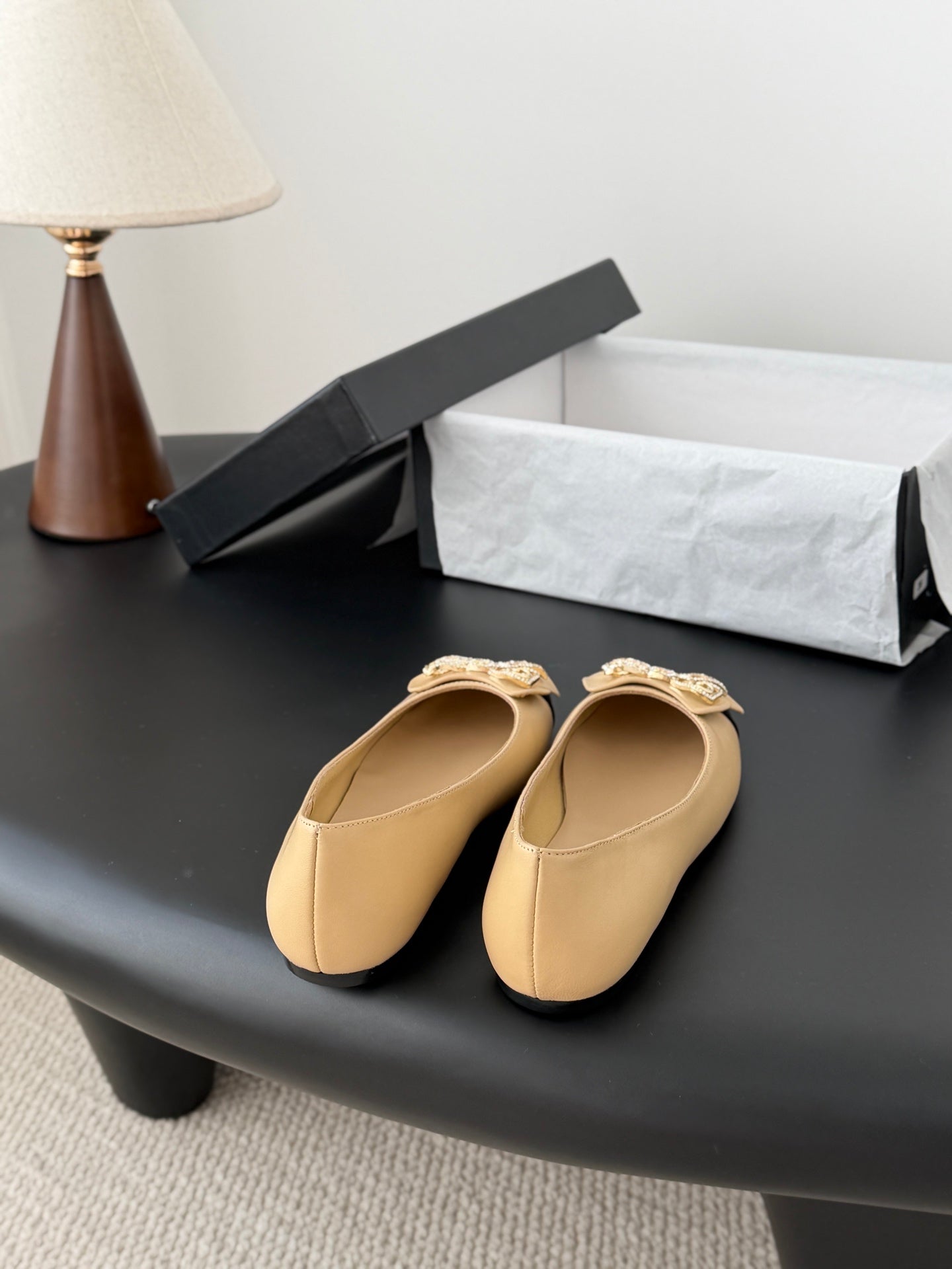 CC 26K Bow Ballet Flat Beige Black Lambskin Canvas 670828
