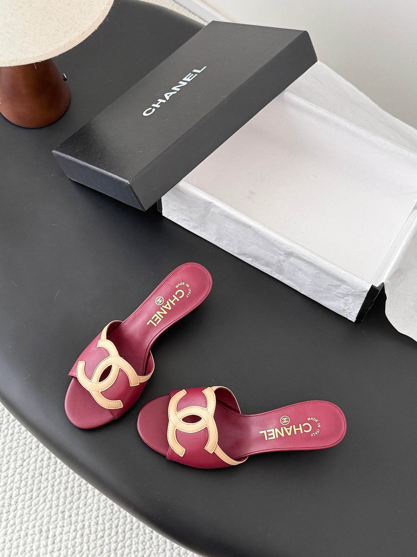 CC 2026 Heeled Sandal Beige Burgundy Lambskin 675858