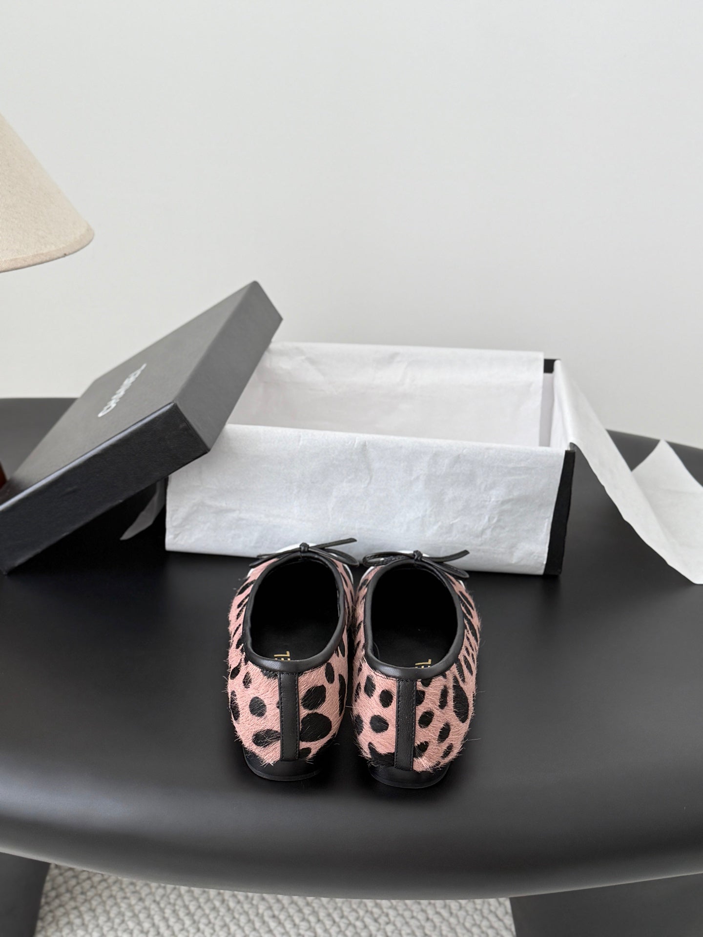 CC 26s Ballerina Flats Black Muted Pink Pony Hair Calfskin 914545