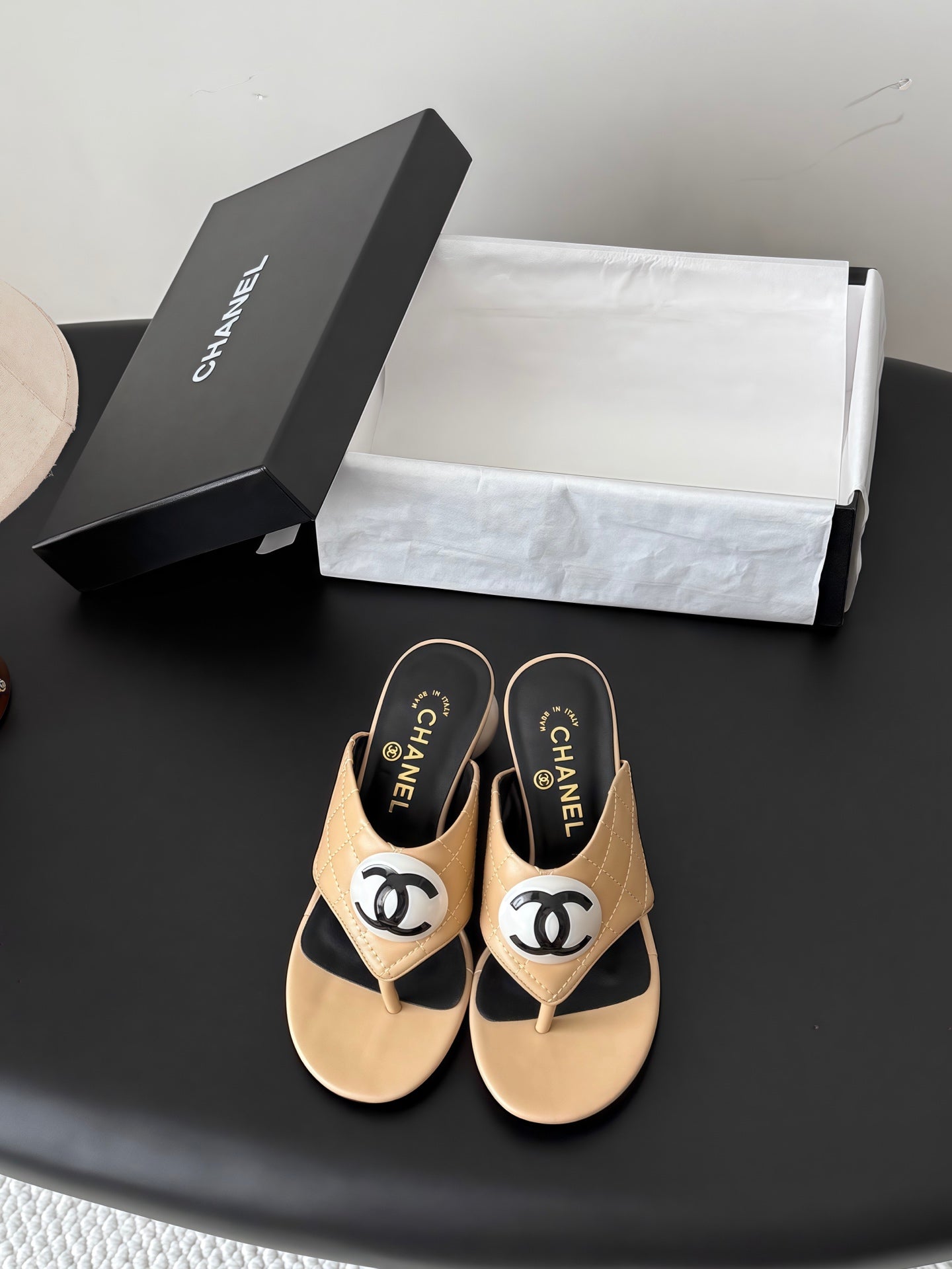 CC 26s Thong Sandals Spherical Heel Beige Sheepskin 964992