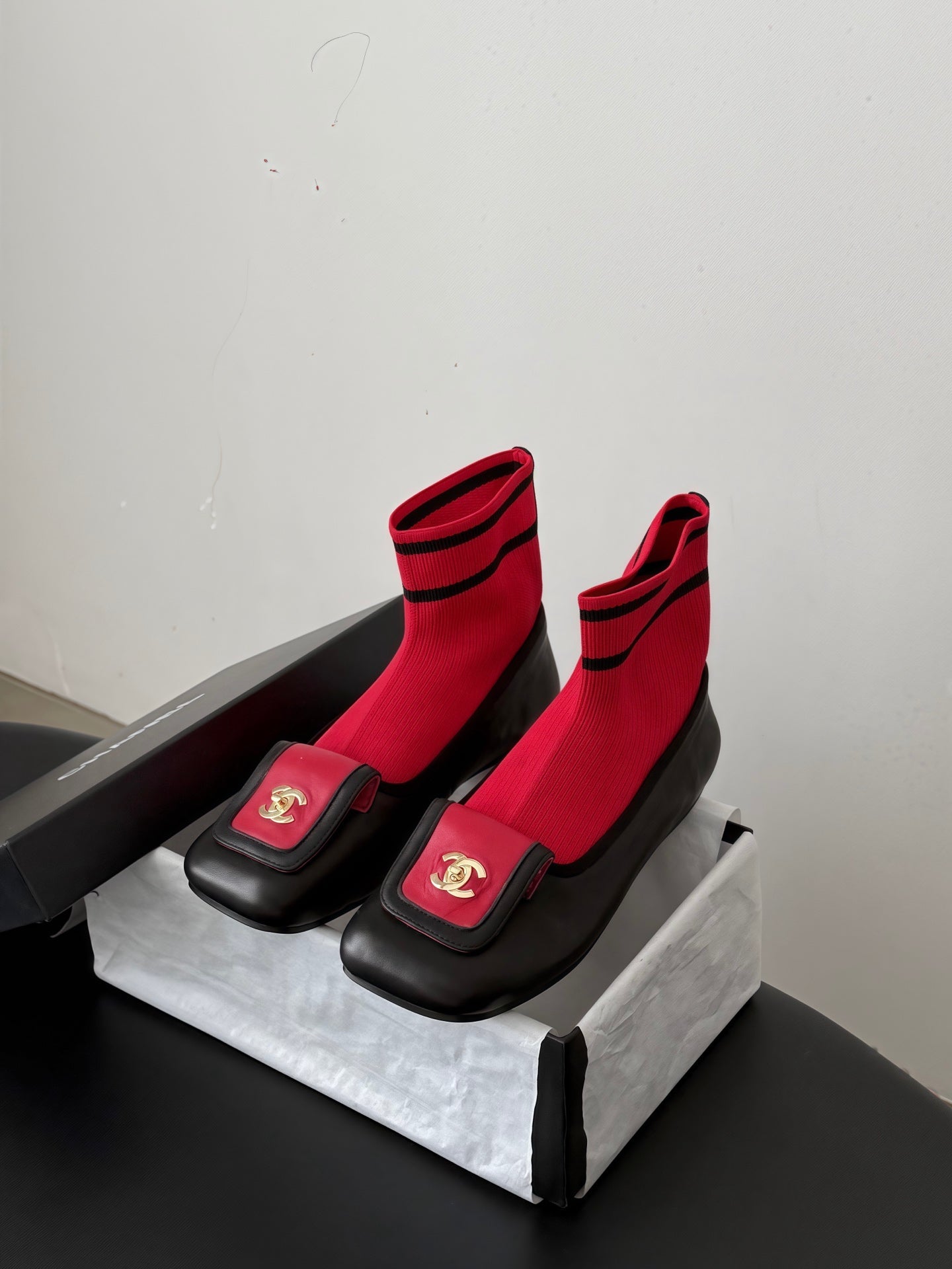 CC 26s Sock Boots Black Red Cotton Leather 969678