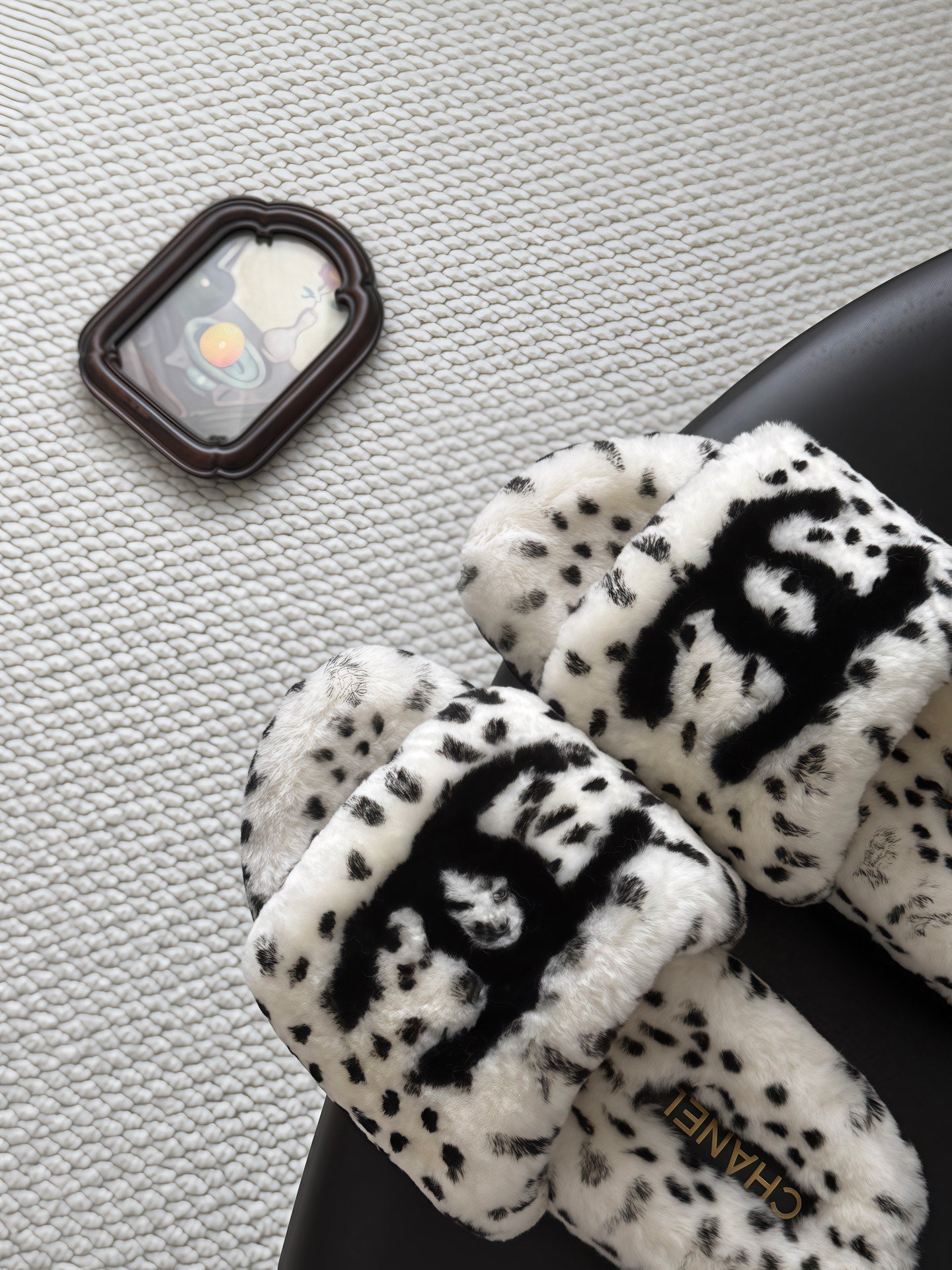 CC 26s Slides Black White Dalmatian Print Shearling 969714