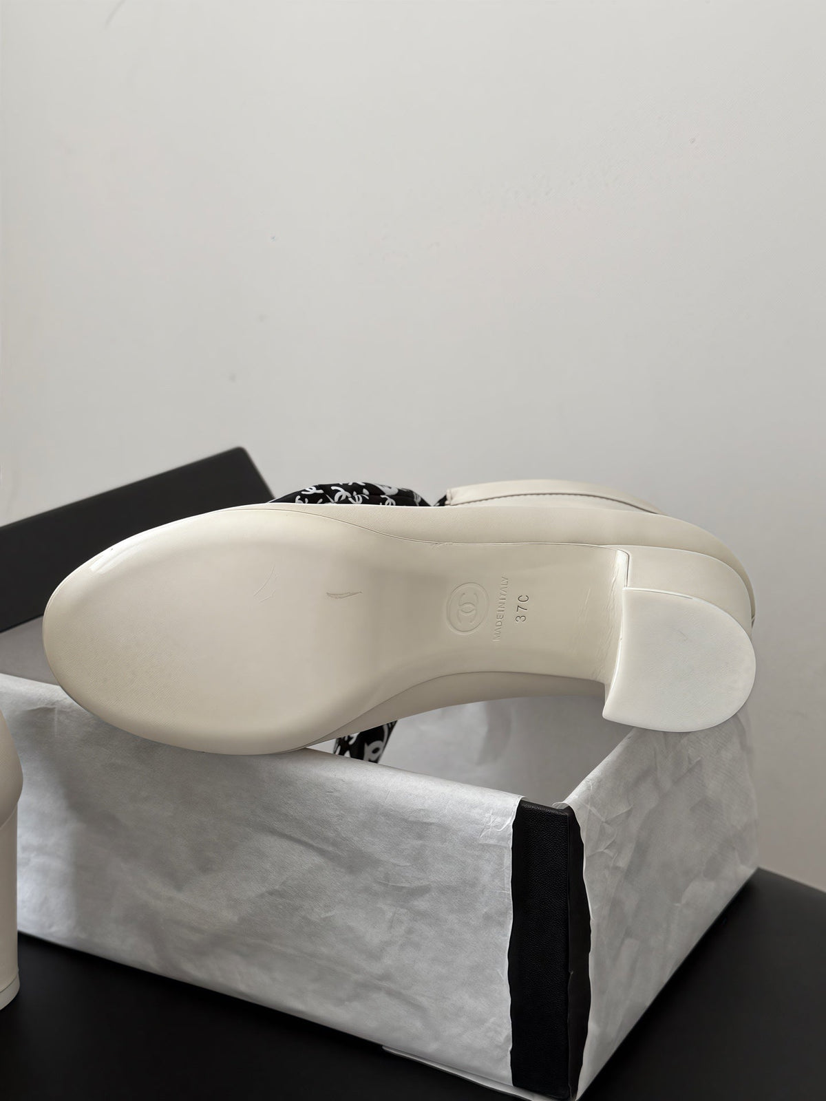 CC 26s Silk Scarf Ankle Boots White Black Leather Grosgrain 127894