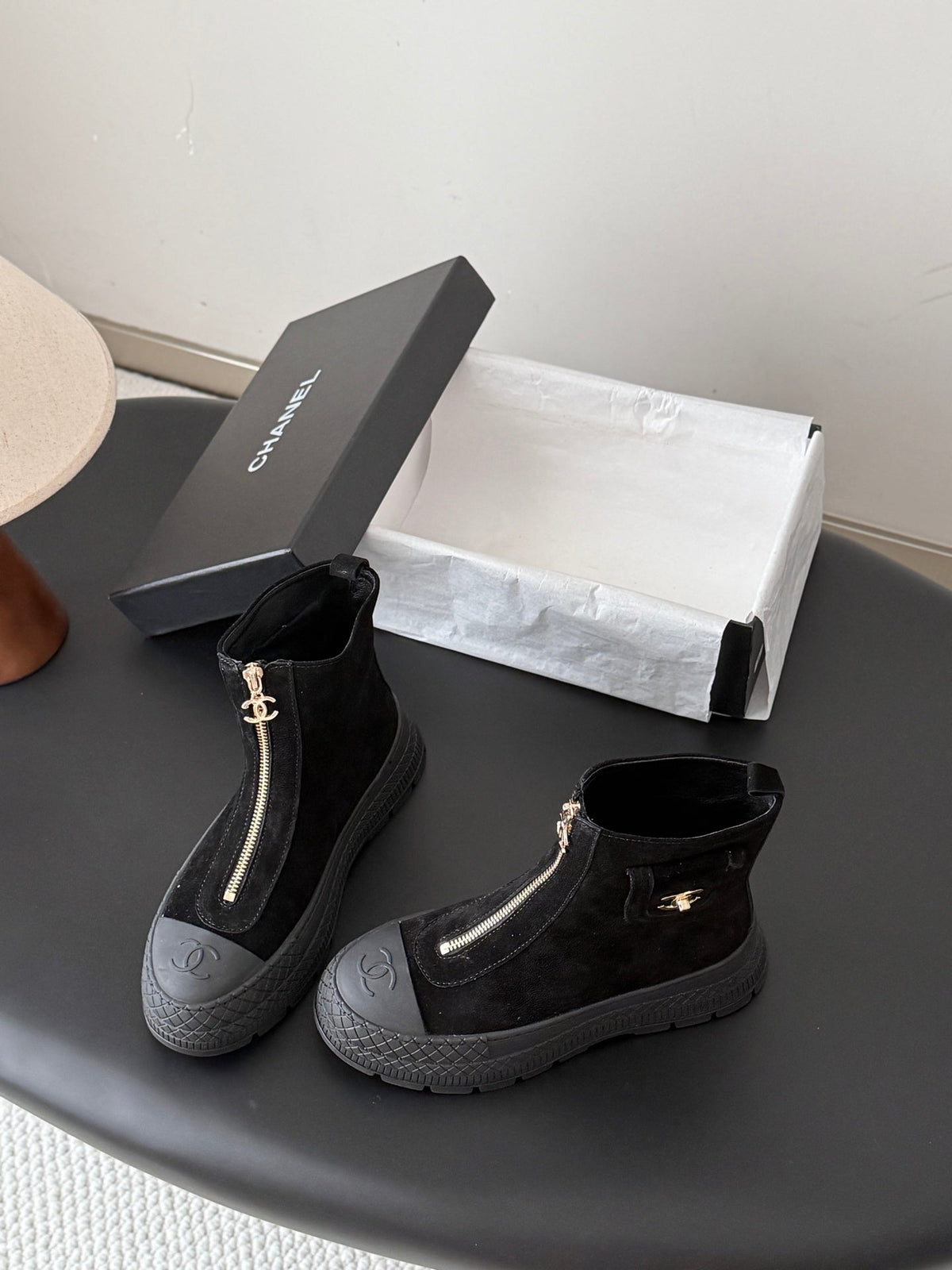 CC 26s Zipper Front Ankle Boots Black Black Suede 127702