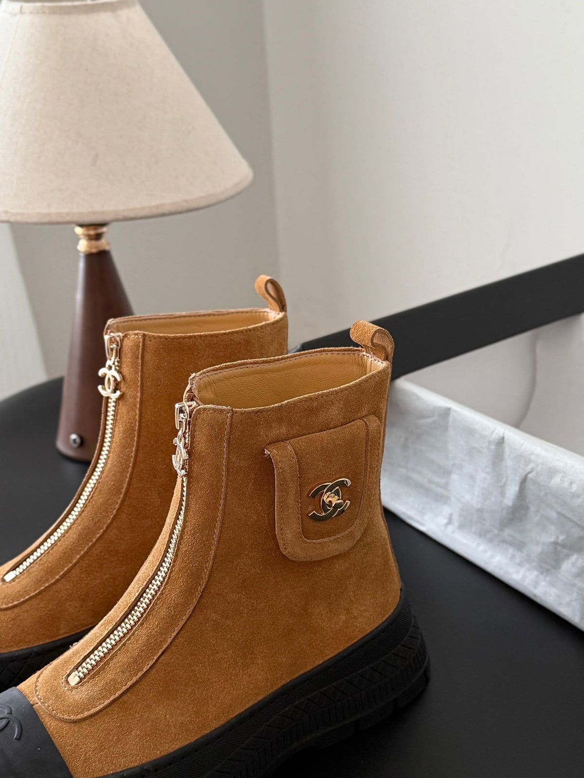 CC 26s Zipper Front Ankle Boots Brown Black Suede 127703