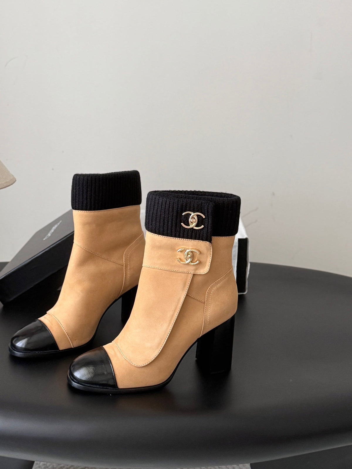 CC 26s Ankle Boots Beige Black Knit Cuff Suede 127793