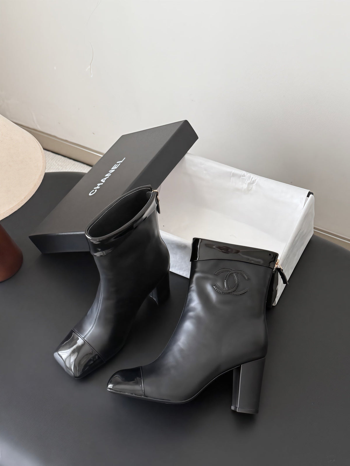 CC 26s Ankle Boots Black Black Leather Patent 127856