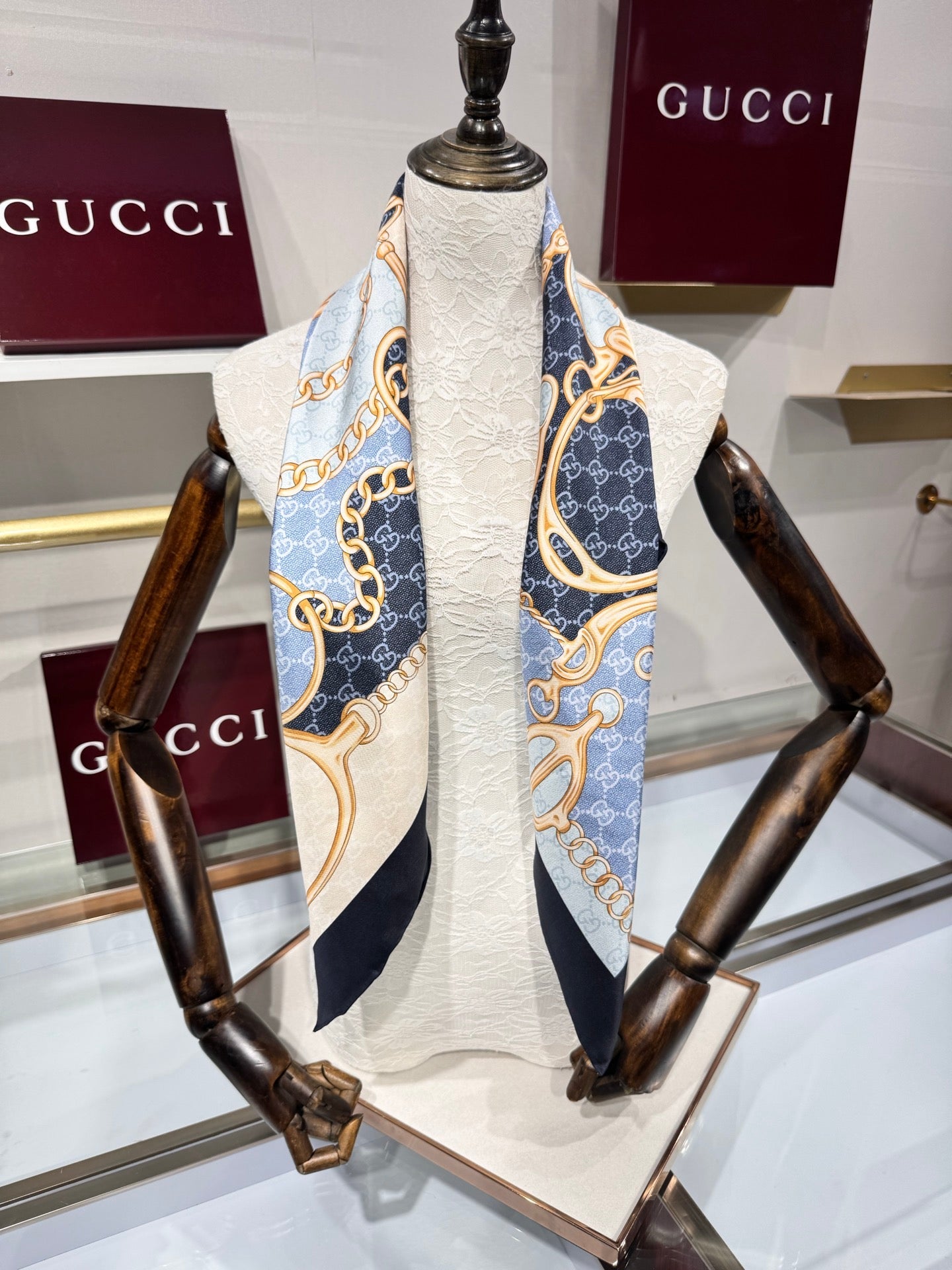 GG Horsebit Scarf 90x90 Black Blue Colorful Silk Twill 204000