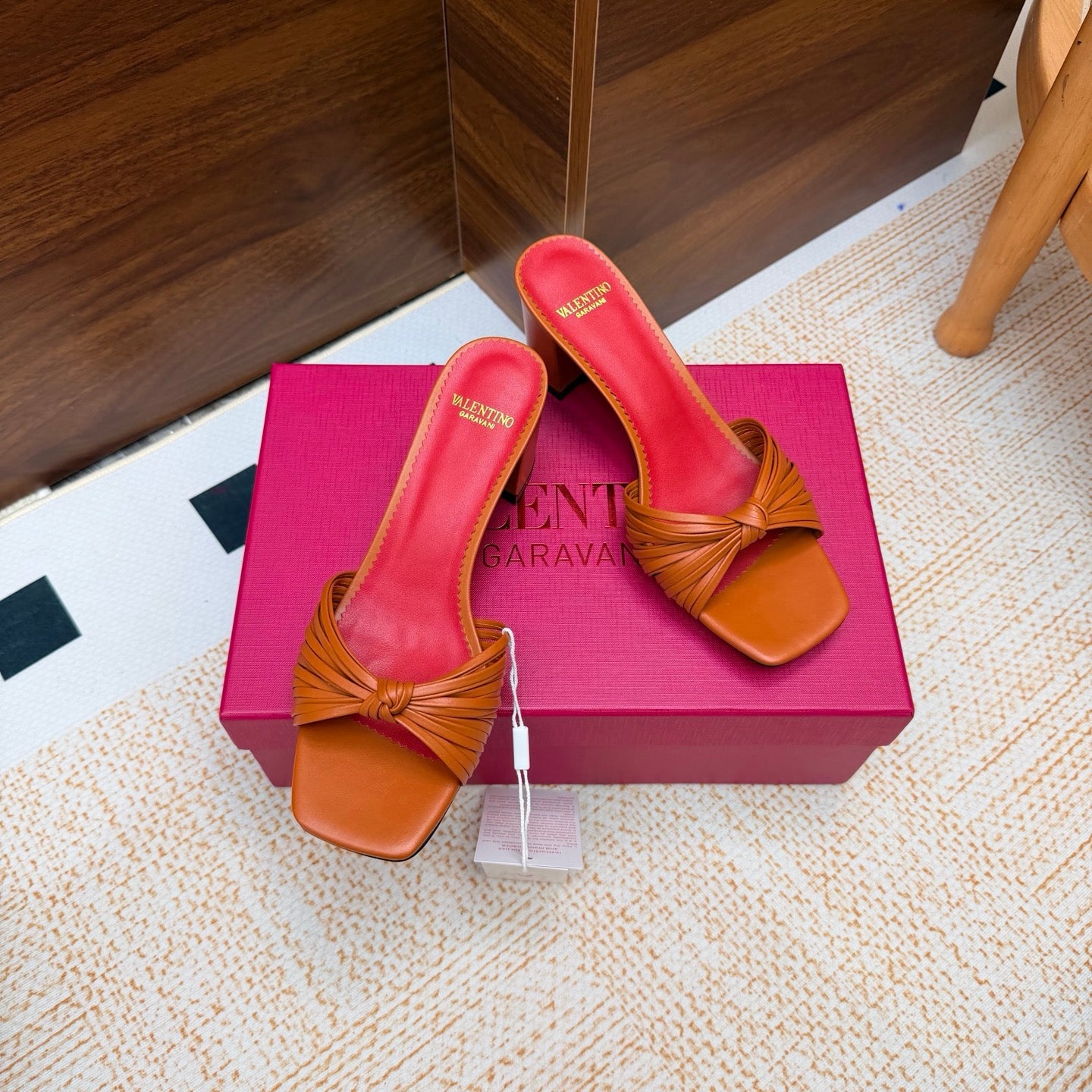 VT 26s Annet Mules 6.5cm Orange Woven Leather 974330