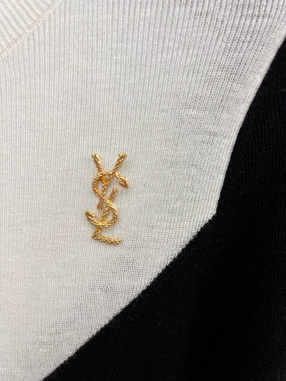 YSL Brooch V-Shape Colorblock Knit Sweater Wool 438271