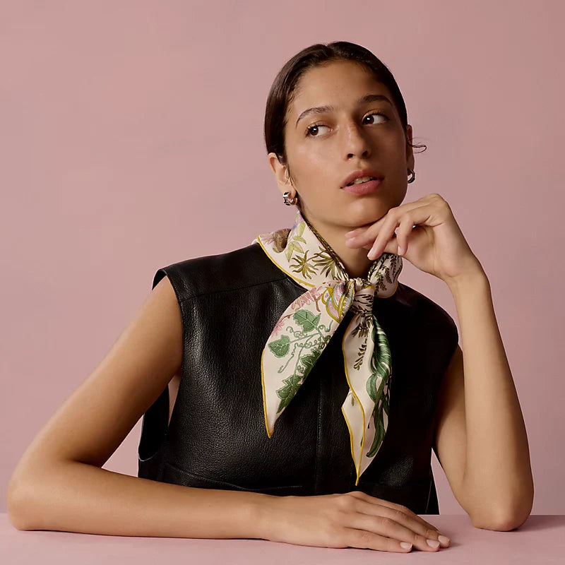 HM Le Jardin des Peintres Double Face Scarf 90x90cm Green Colorful Silk Twill 223474