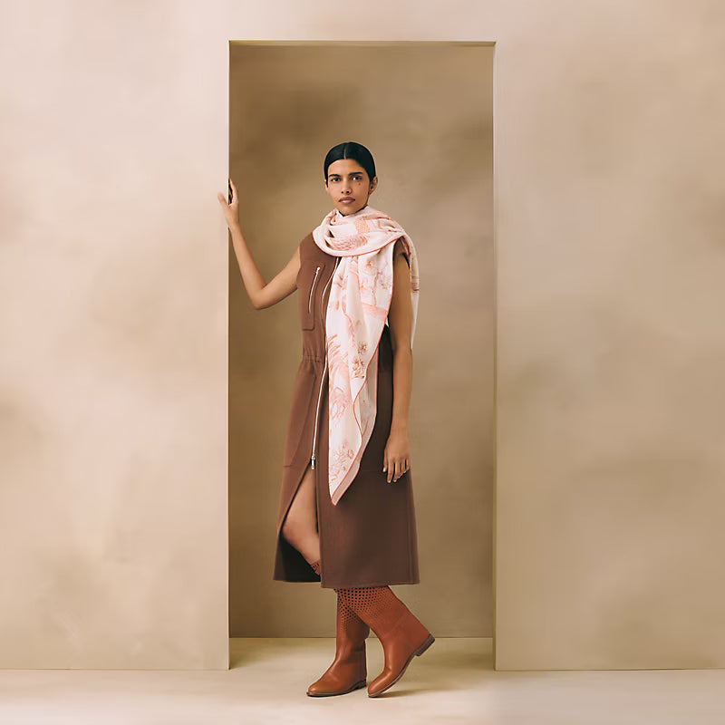 HM 26s Scarf 140 In Cashmere And Silk 513485