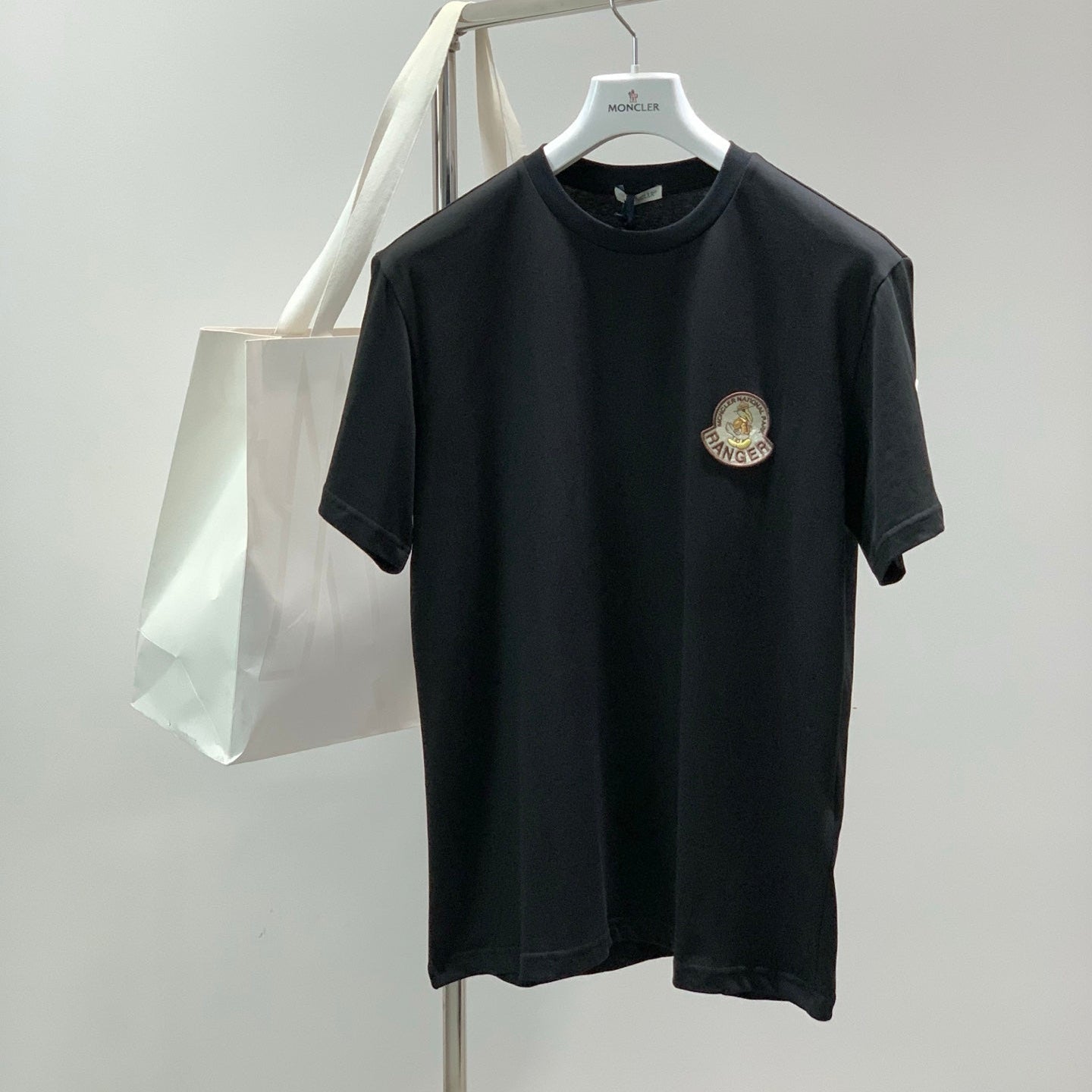 Moncler 26s Short Sleeve T-Shirt 652