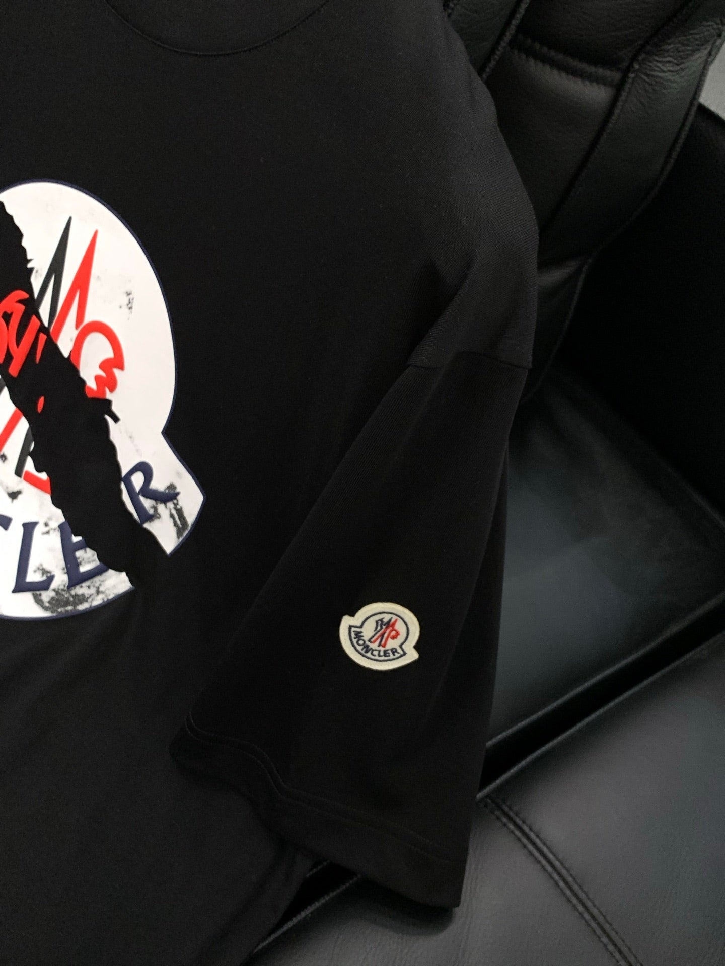 Moncler 26s Short Sleeve T-Shirt 656