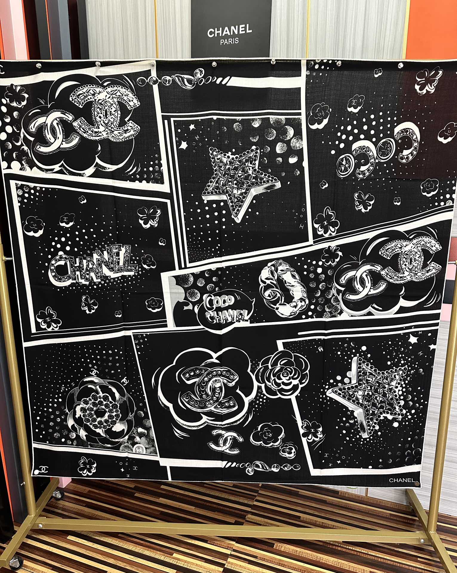 CC Camellia Letter Print 140cm Black White Black Cashmere 153107