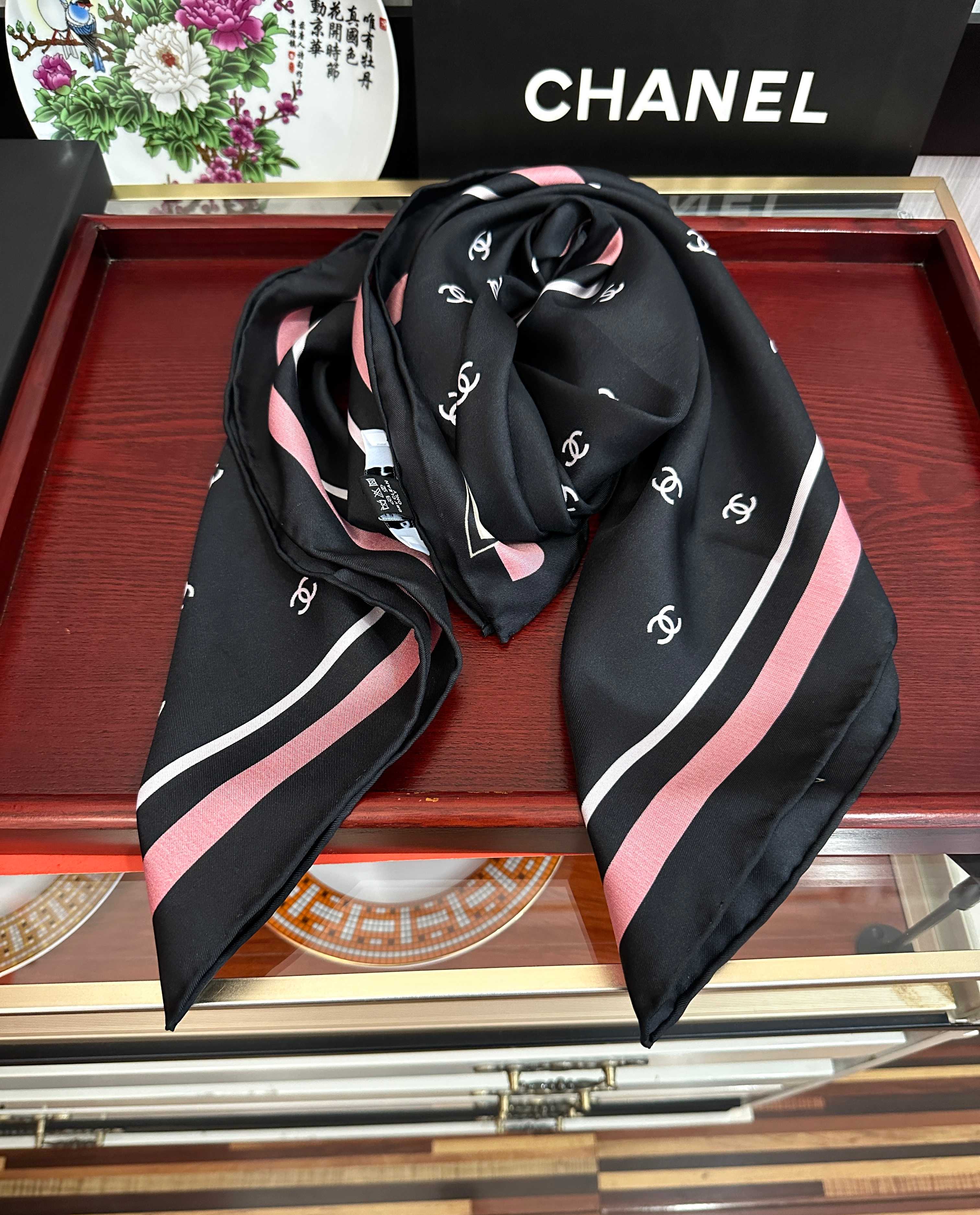 CC Scarf 90x90 Colorful Twill Silk 445034