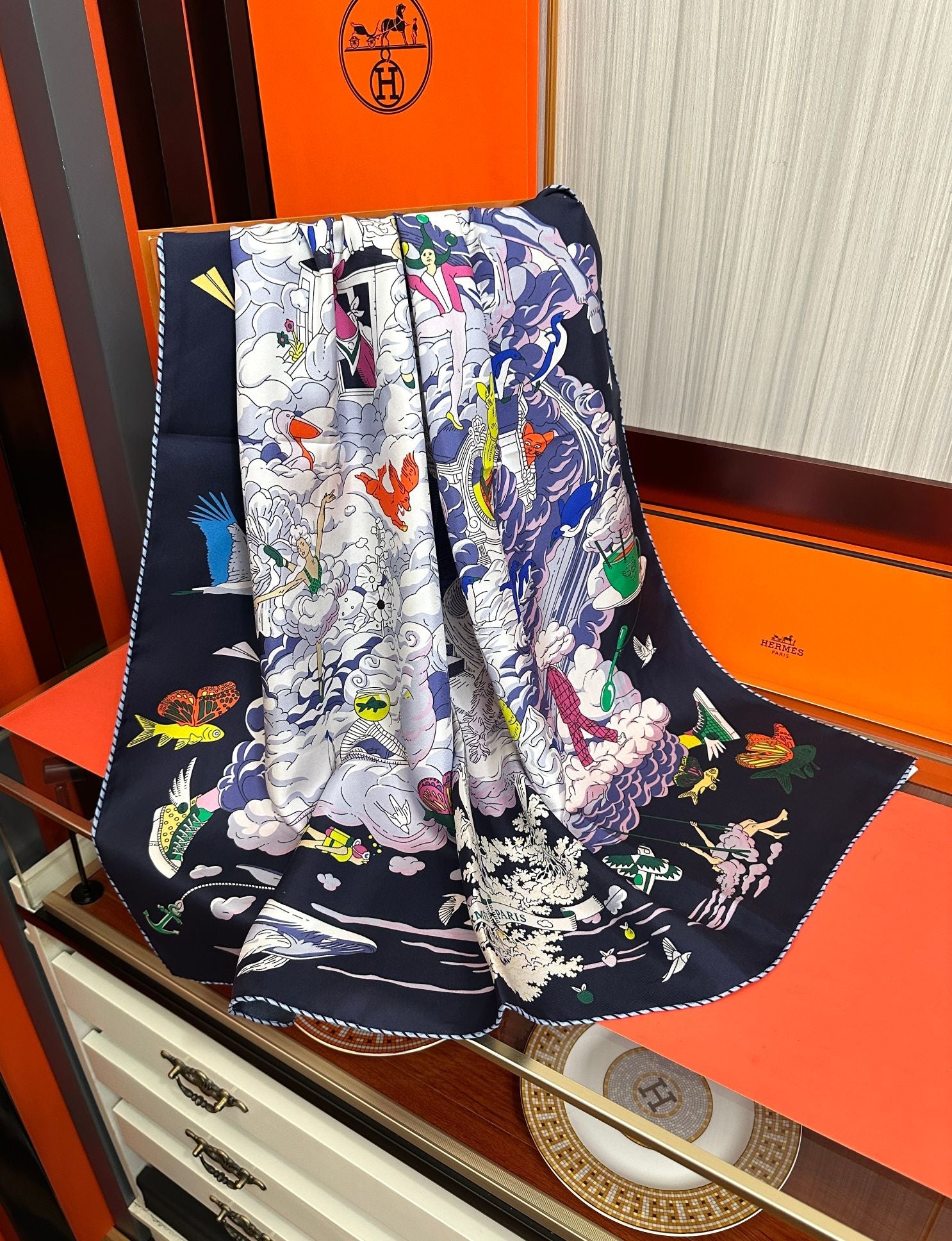 HM Scarf 90x90 Colorful Twill Silk 443148