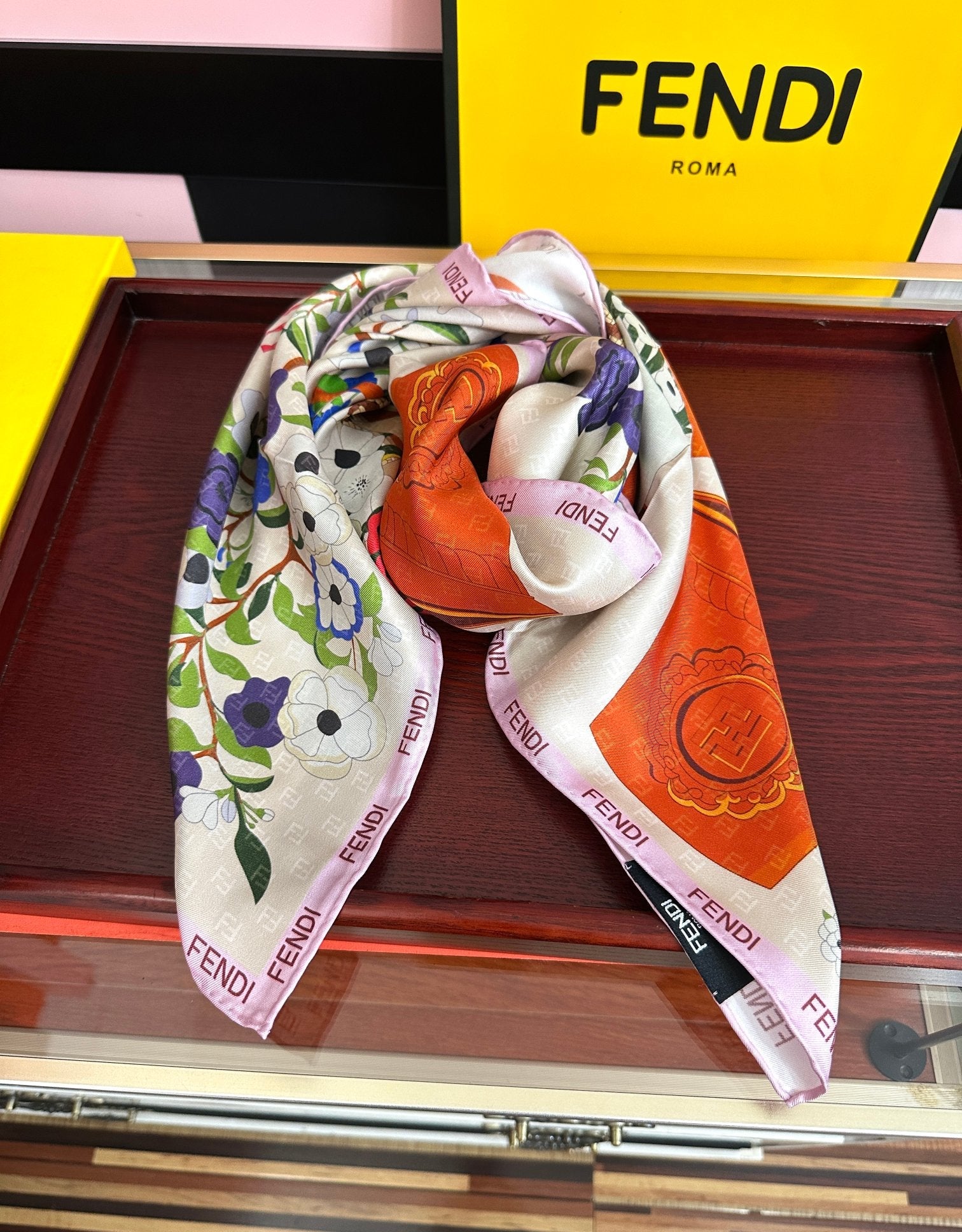 Fendi Scarf 90x90 Colorful Twill Silk 445052