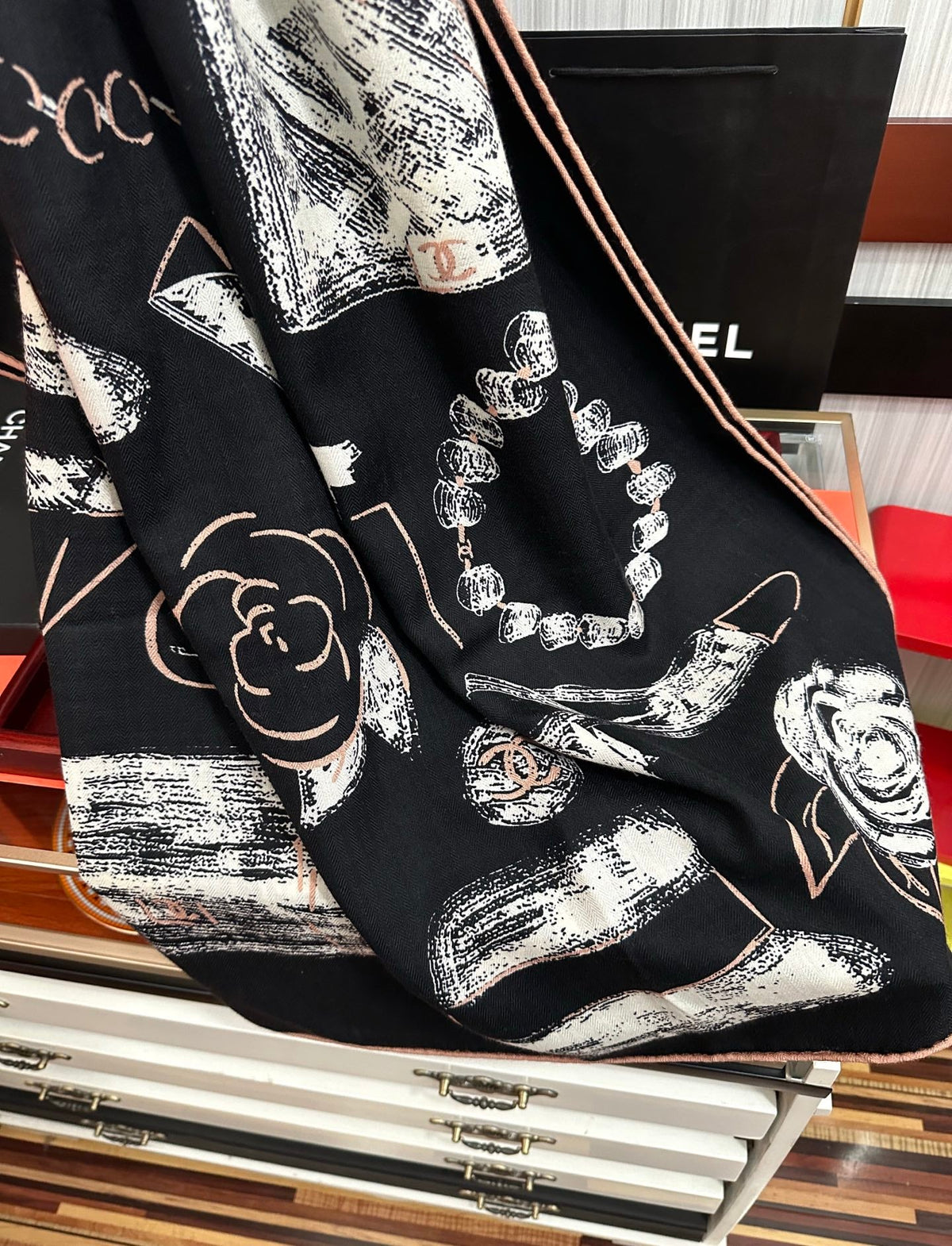 CC Scarf 140x140 Colorful Twill Silk Cashmere 569486