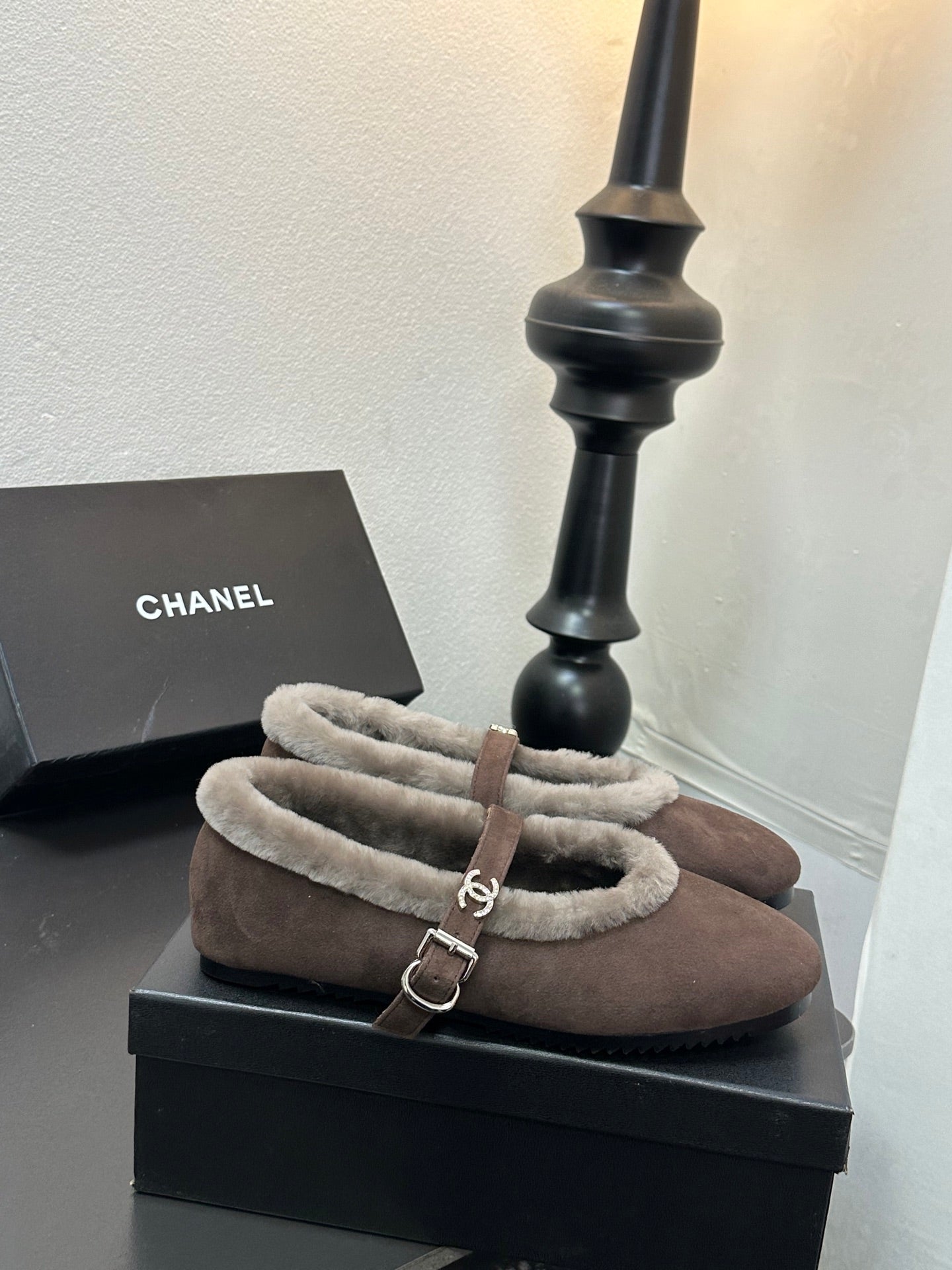 CC 2025 Puffer Ballet Flat With Strap Dark Coffee Sheepskin Fur 529345