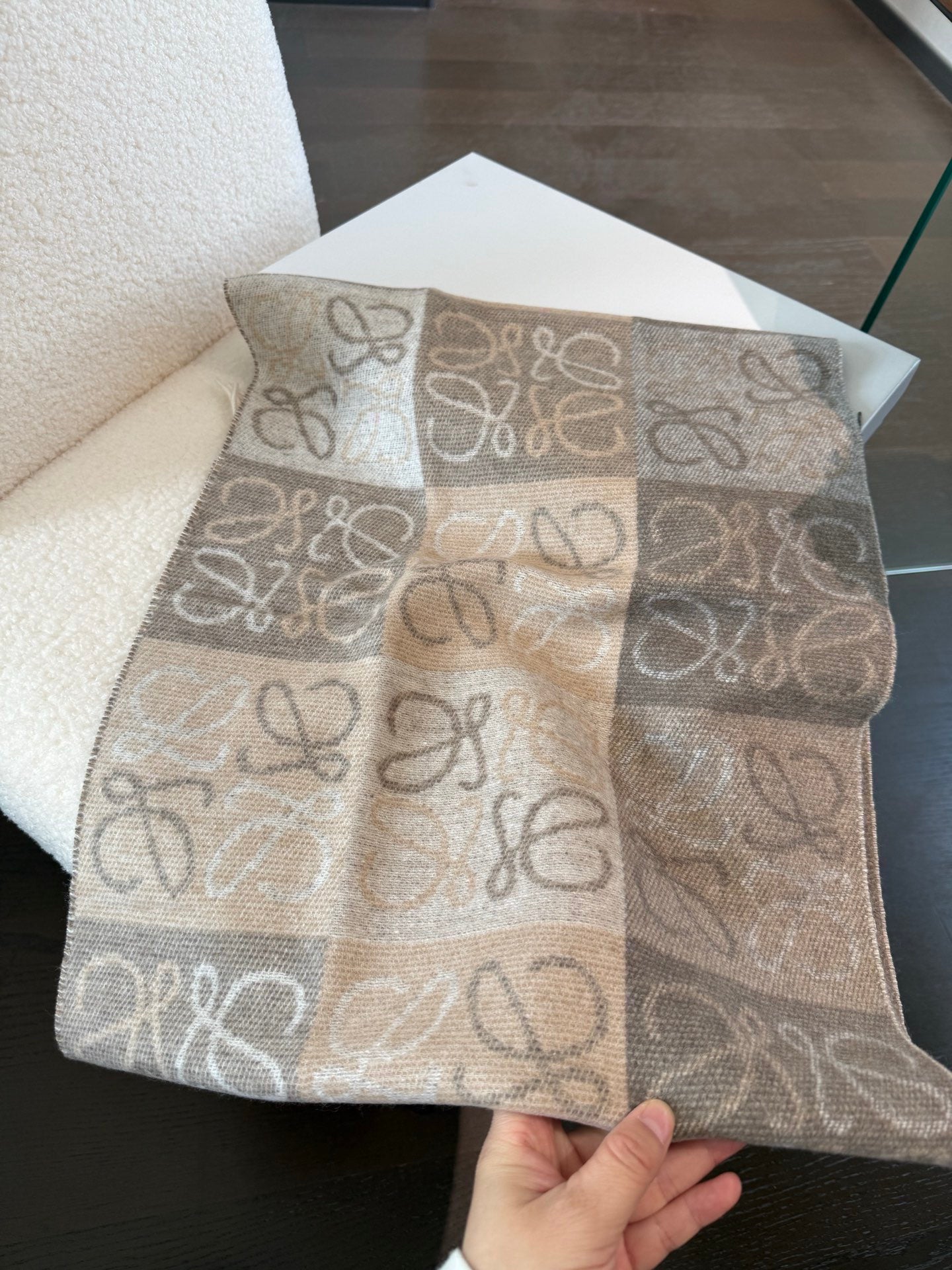 Loewe 26s Scarf 200cm 441262