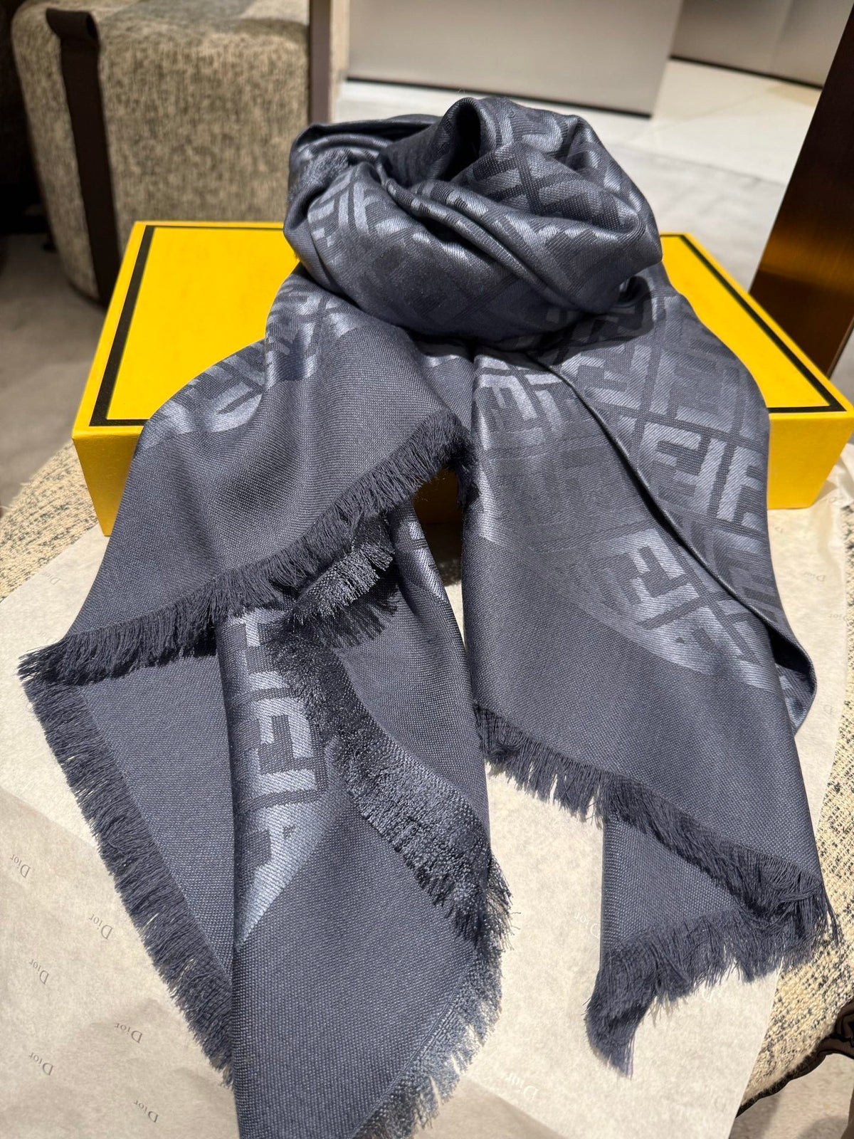 Fendi 26s Scarf 140 In Wool Silk 444840
