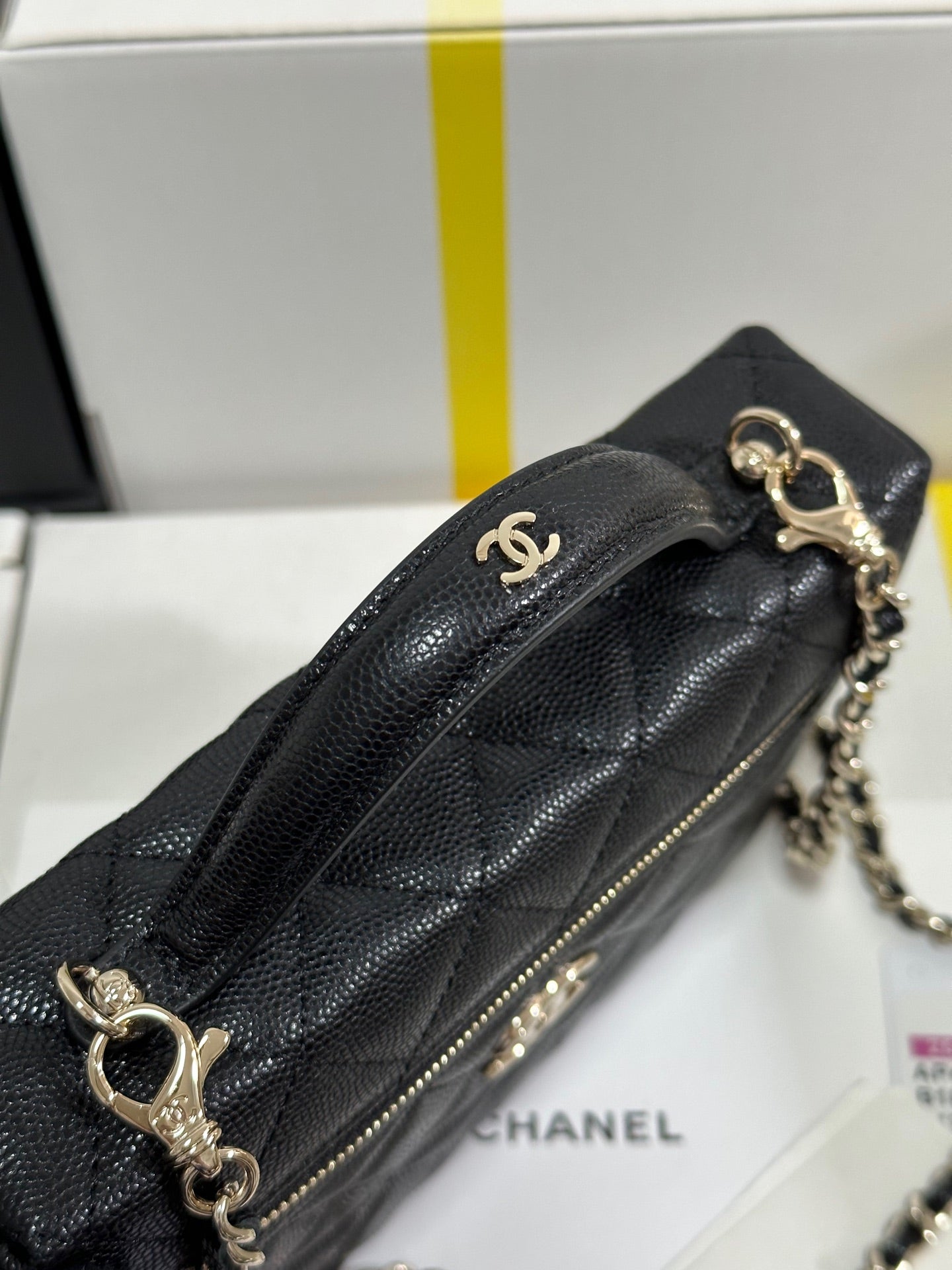CC 25C Vanity Case 19.5cm Black Calfskin Light GHW 243640