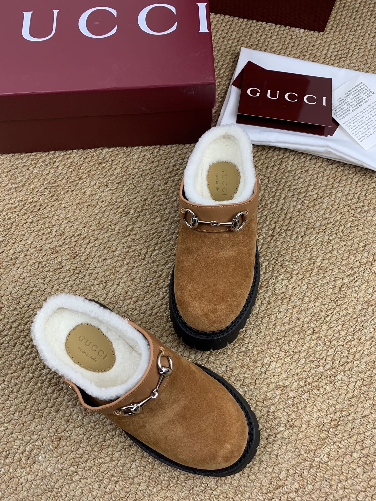 Gucci FW 25 Horsebit Suede Clog Camel Suede with Shearling 506444
