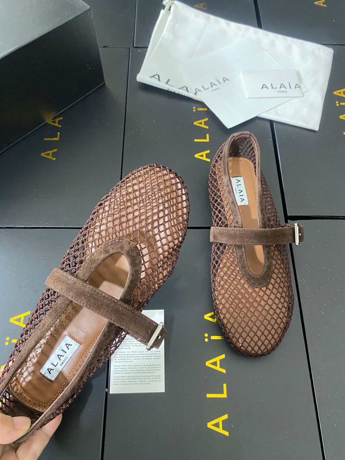Alaia 26s Mesh Mary Jane Flats 1cm Brown Suede SHW 110704