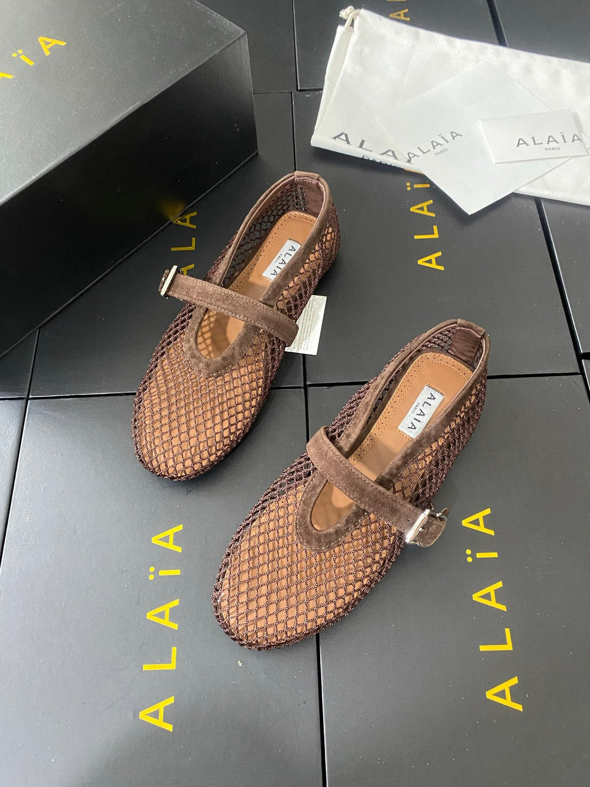 Alaia 26s Mesh Mary Jane Flats 1cm Brown Suede SHW 110704