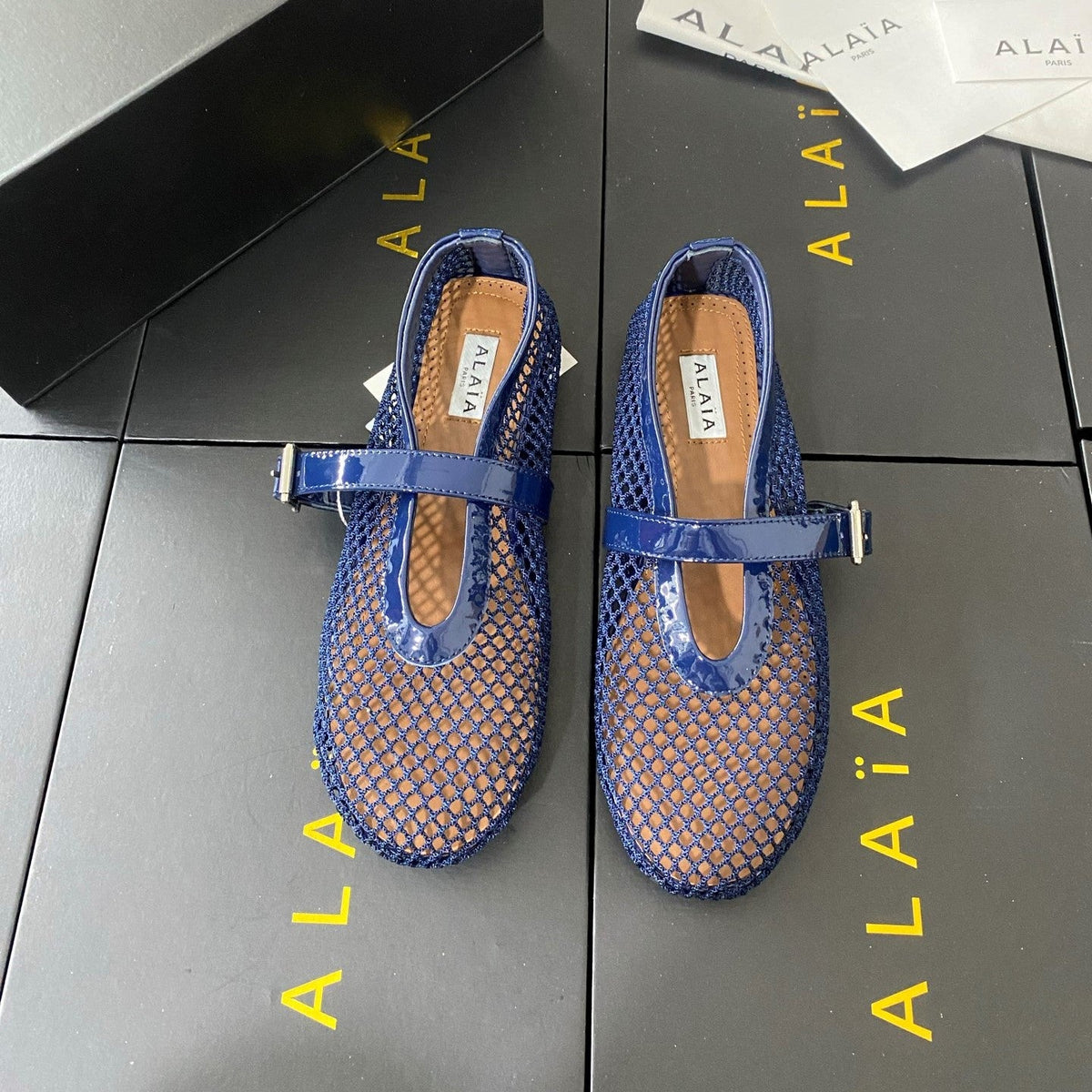 Alaia 26s Mesh Mary Jane Flats 1cm Navy Patent Leather SHW 110706