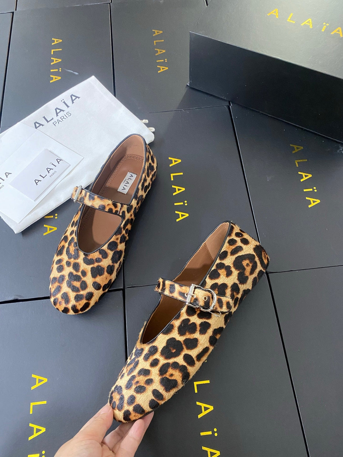 Alaia 26s Leopard Mary Jane Flats 1cm Brown Black Pony Hair SHW 110720