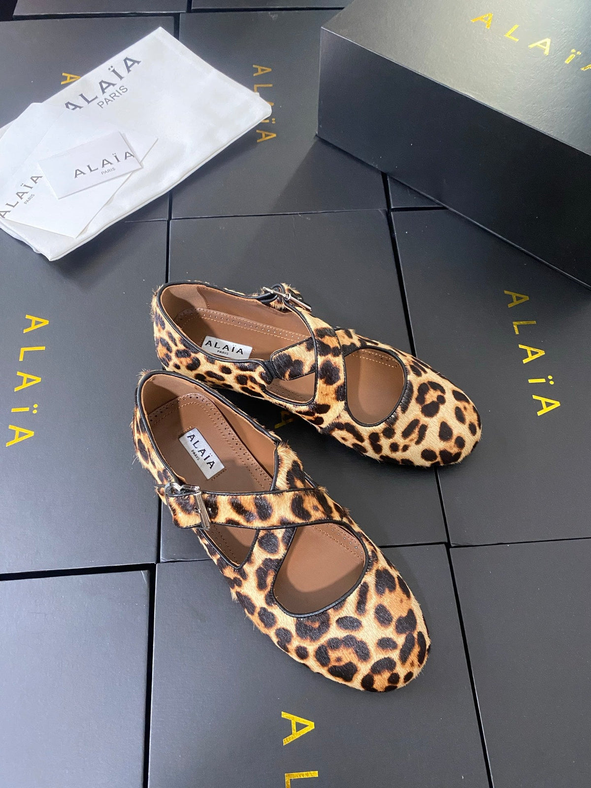 Alaia 26s Leopard Mary Jane Flats 1cm Brown Black Pony Hair SHW 110722