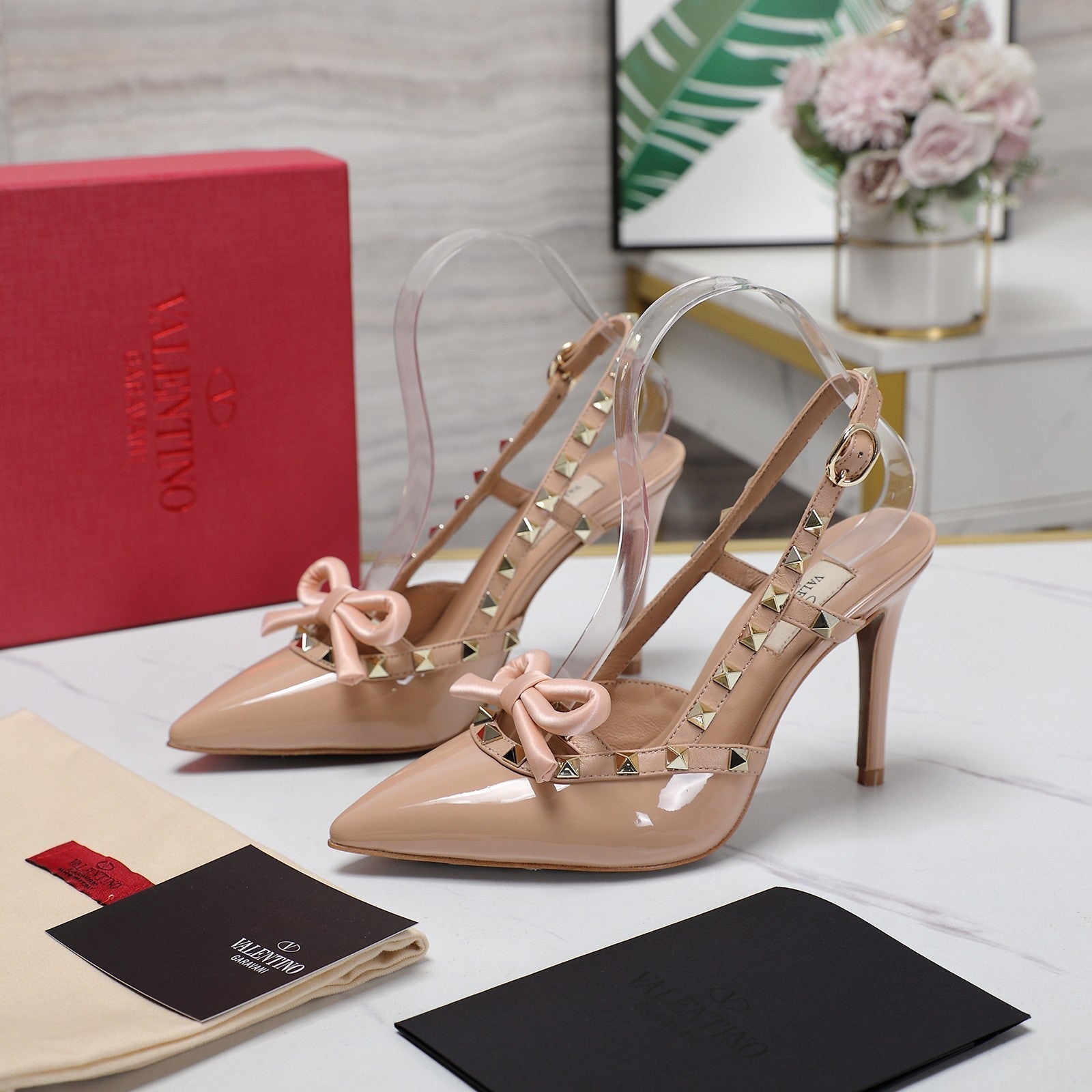 Valentino Rockstud Bow Slingback Nude Tan Patent Leather Pump 95mm
