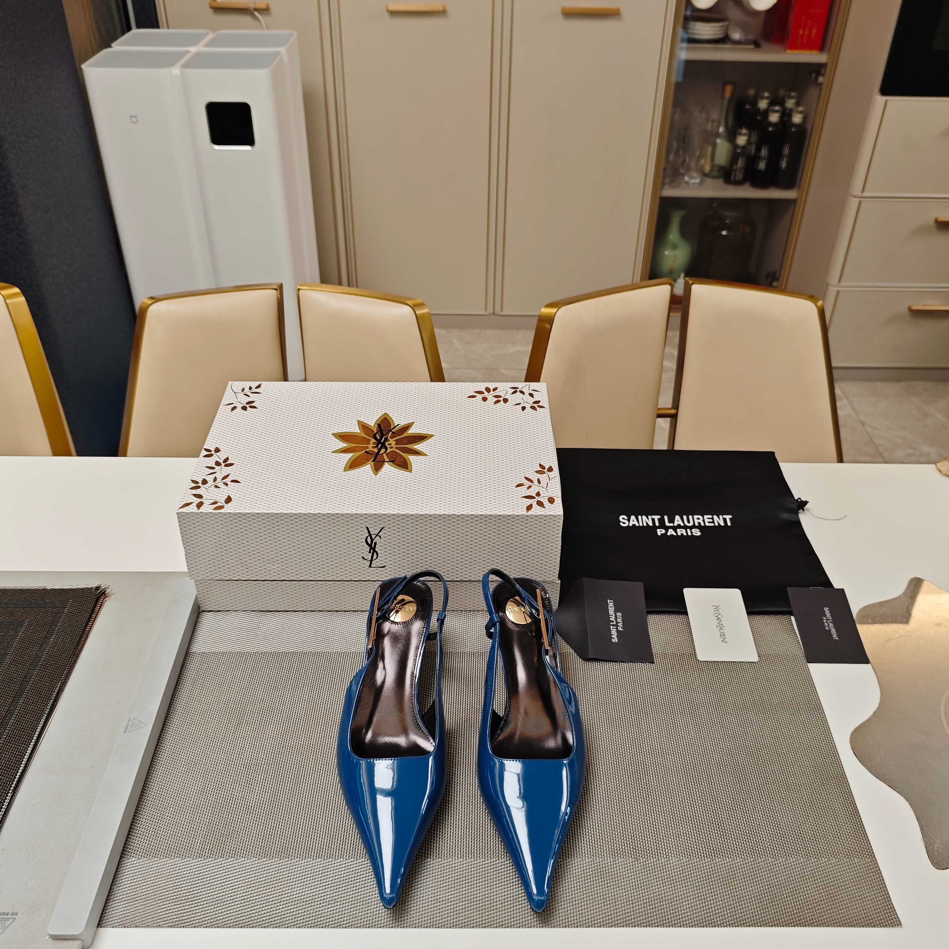 YSL Babylone Slingback 5.5cm Dark Blue Glossy Leather