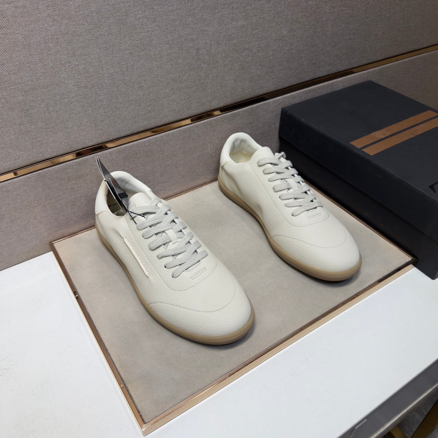 Zegna 232 Men’s Sneakers Cream Grain Leather 178305