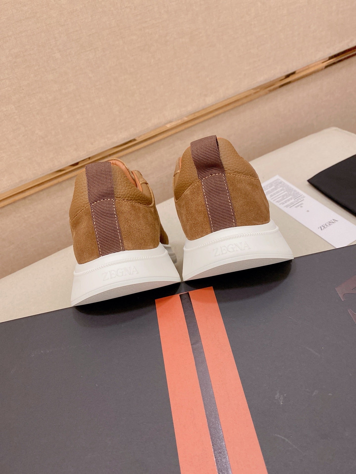 Zegna Men's Ermenegildo Sneakers Brown Suede Grain Leather