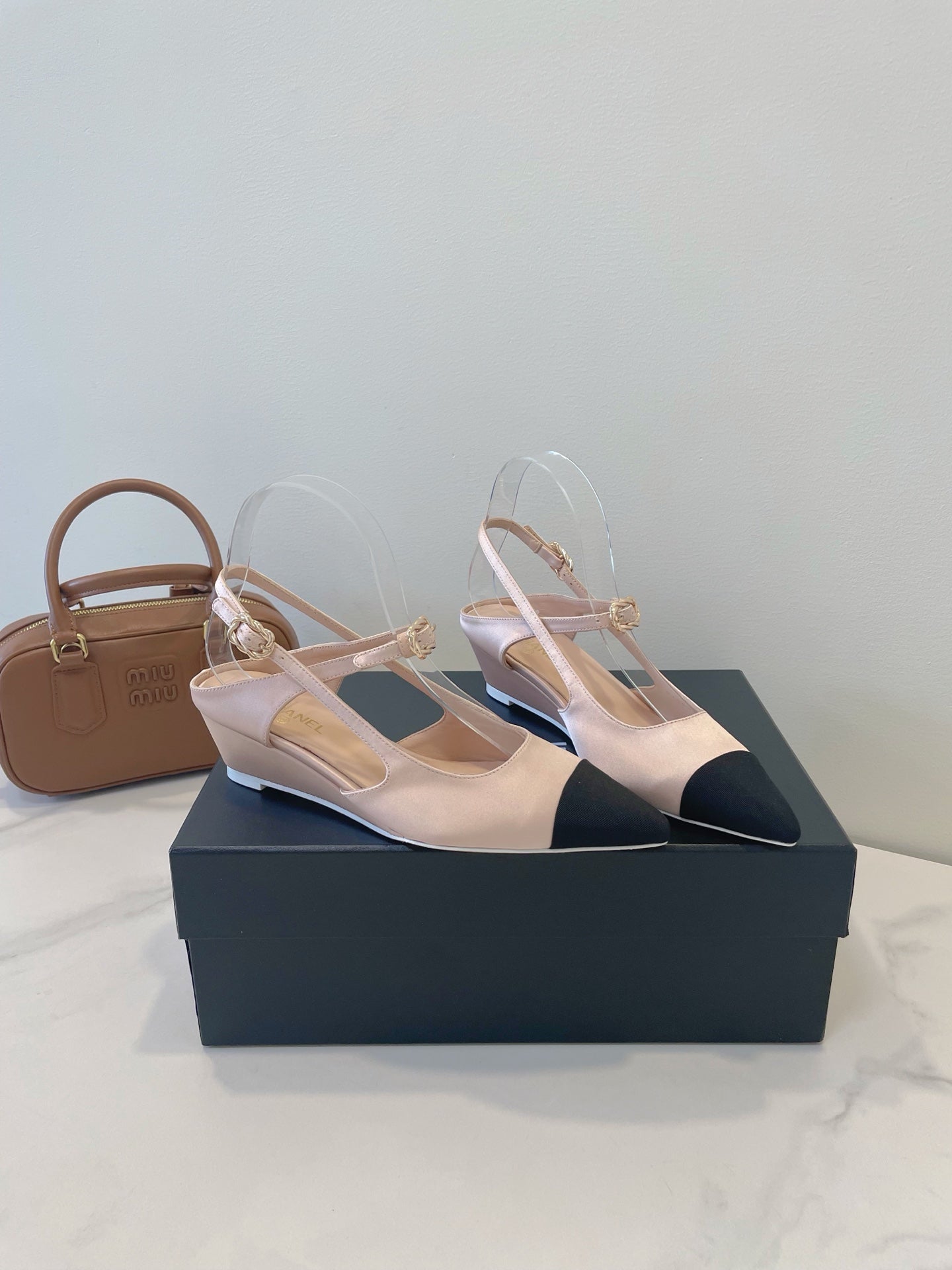 CC 26s T-Strap Slingbacks Nude Satin 941624