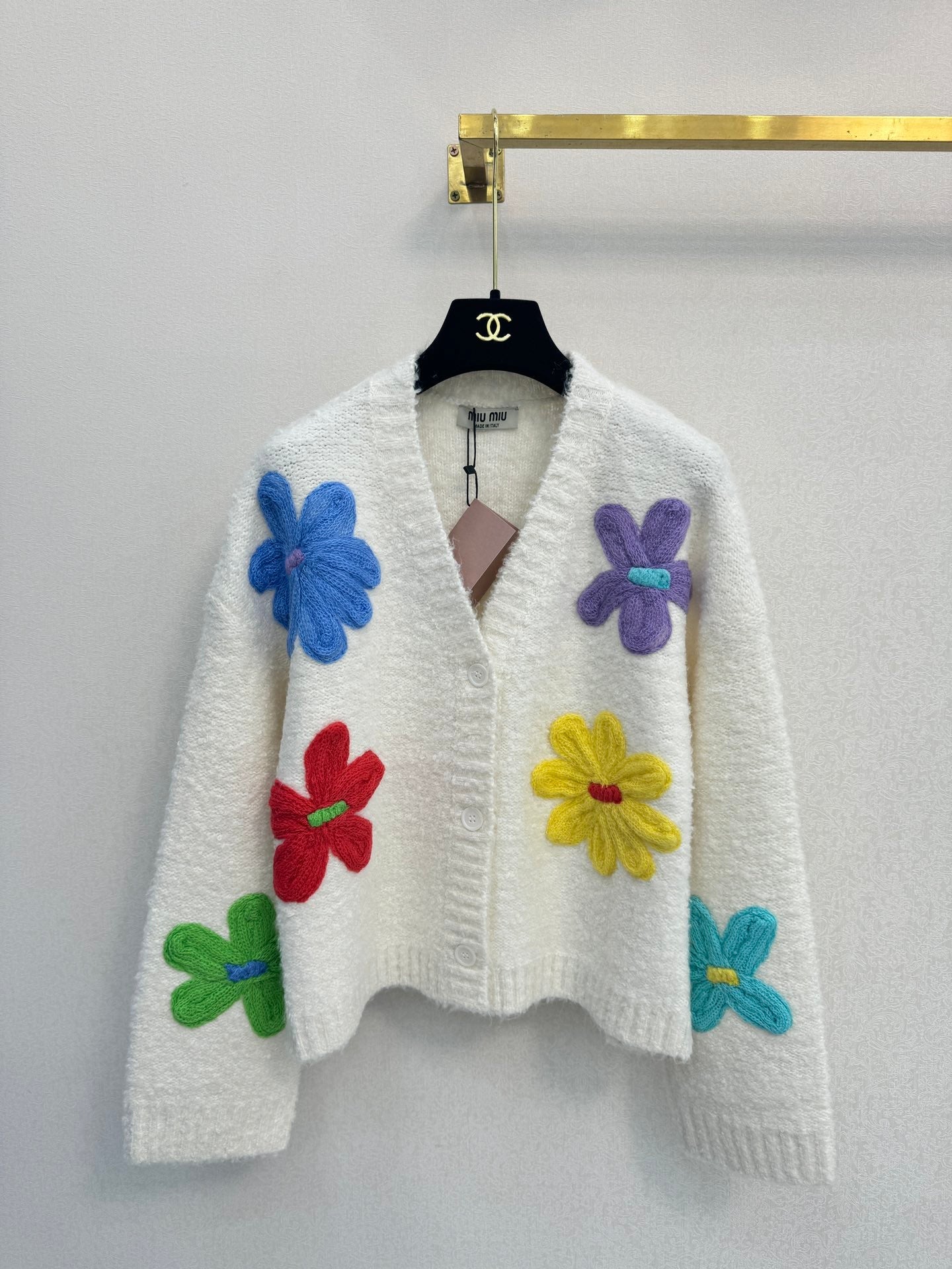 Miu 26s V-neck Cardigan White Colorful Wool 424725