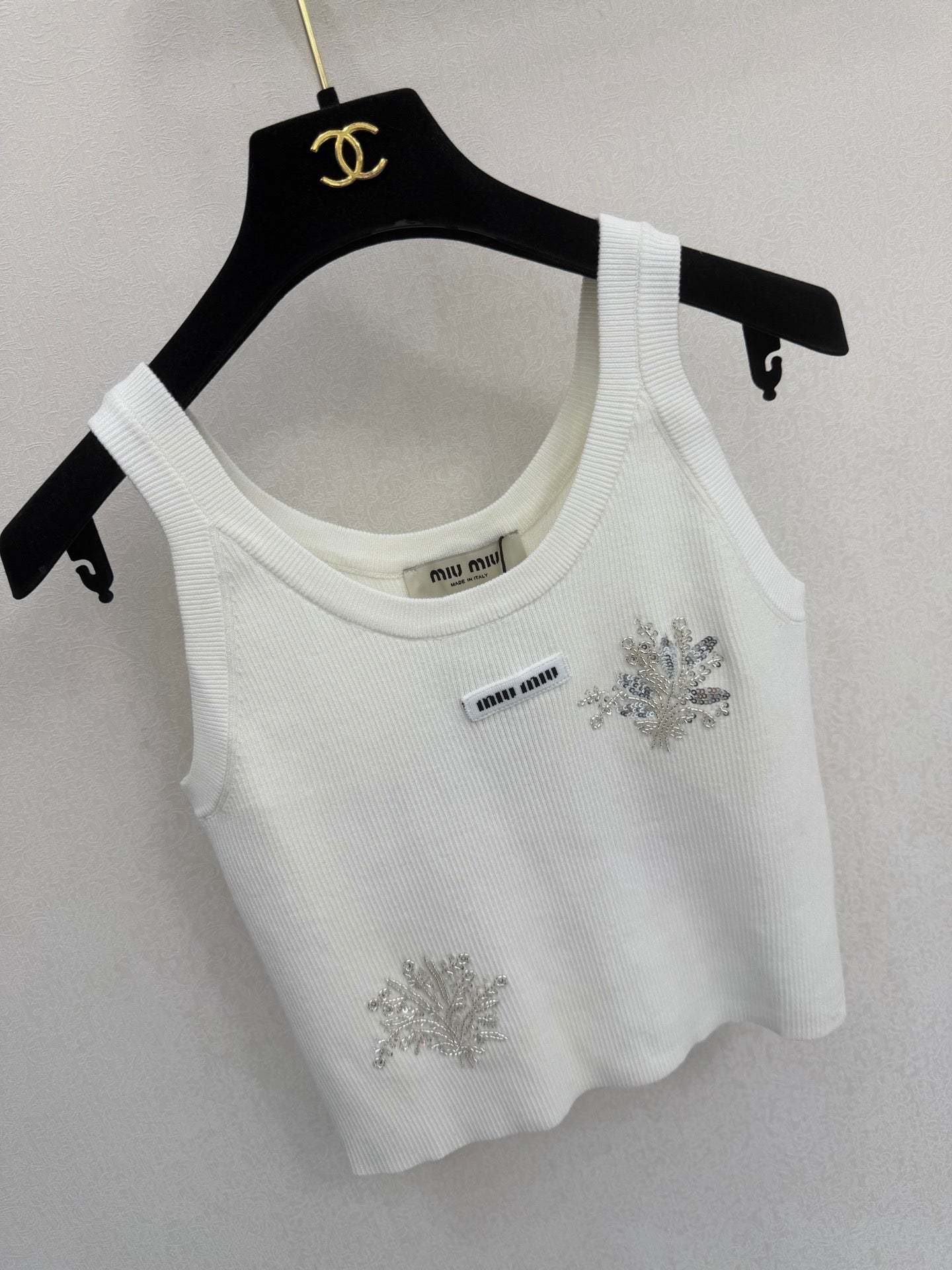 Miu Vest White High Viscosity Ice Silk 394850