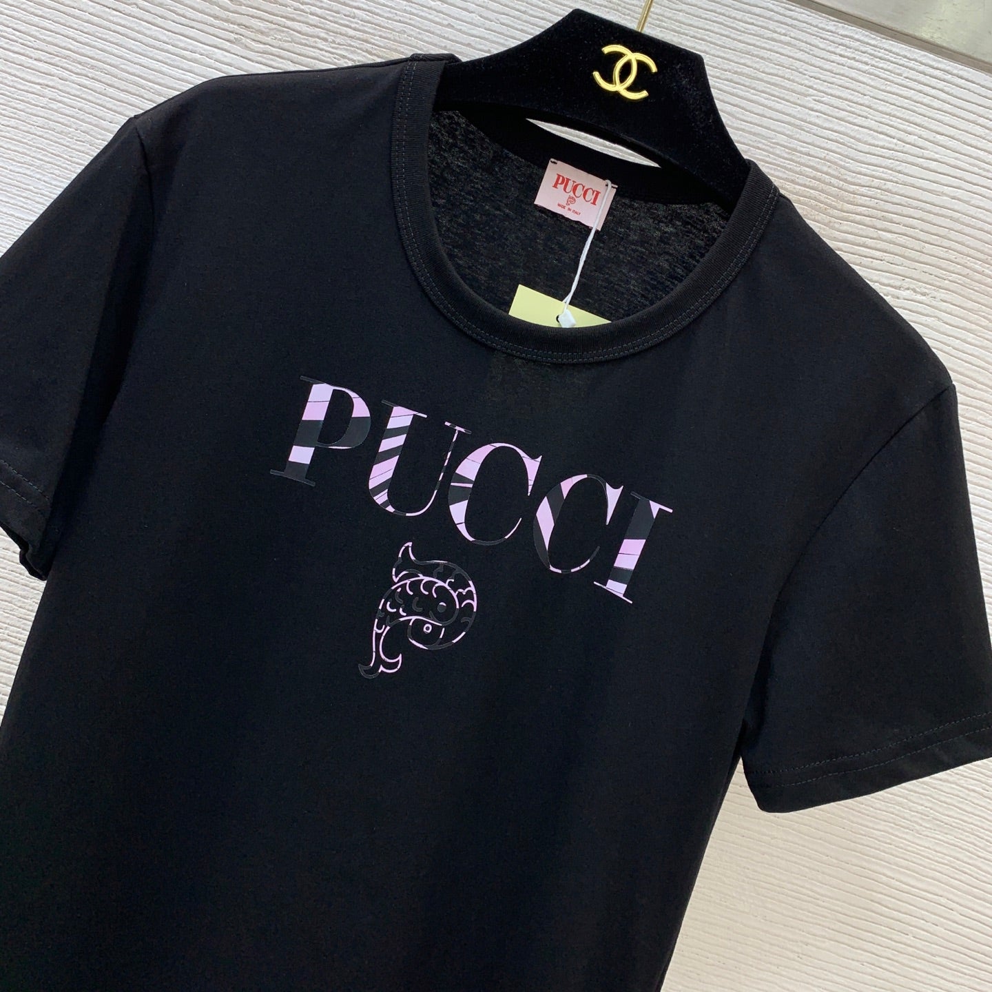Pucci 26s Crew Neck Short Sleeve T-Shirt Black Cotton 410543