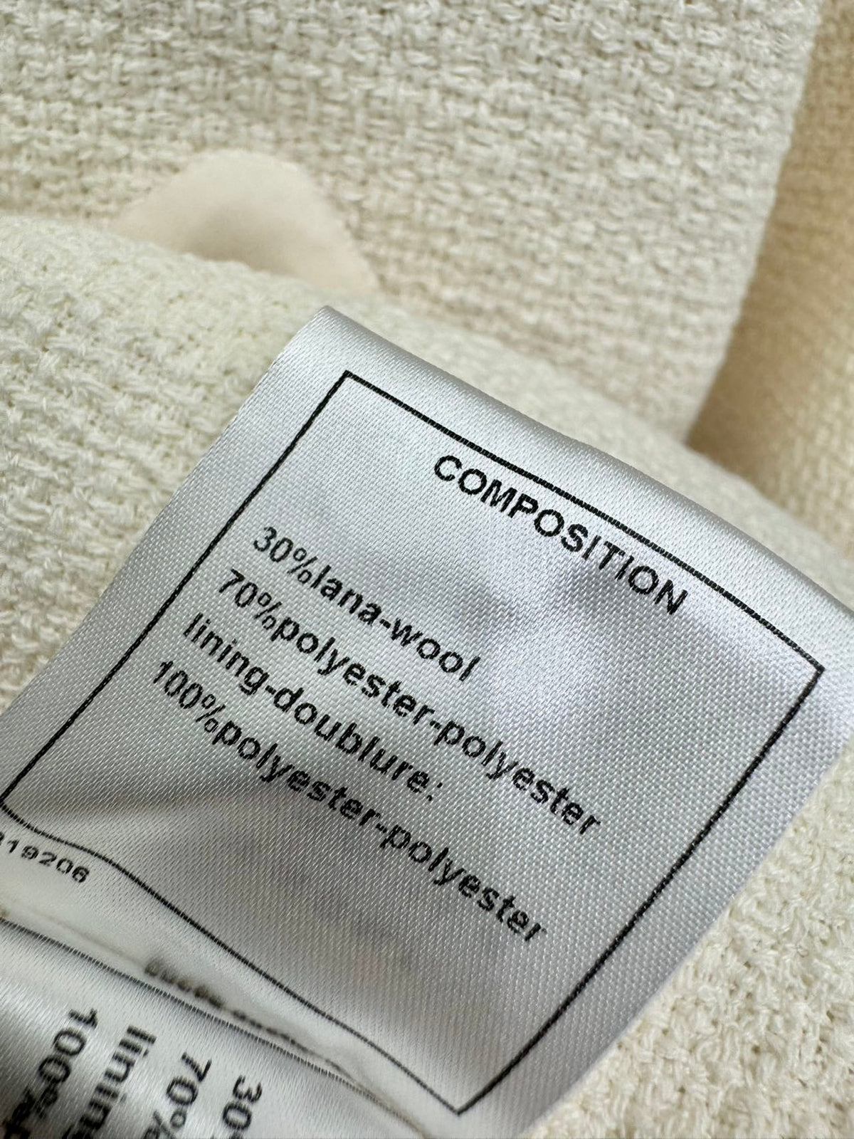 Chanel 26s Jacket White Tweed Knit 448045