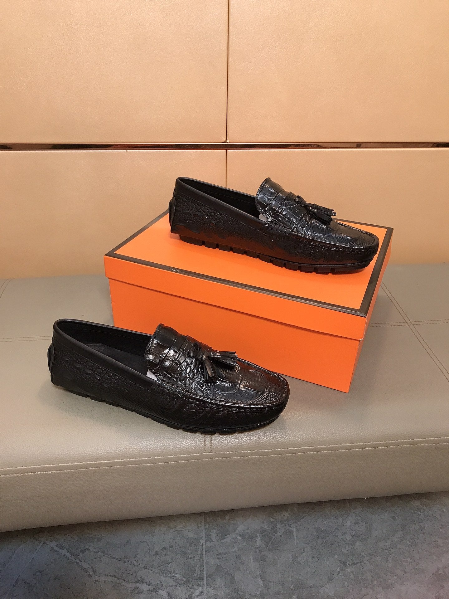 HM Men's Casual Loafers Black Crocodile-embossed Cowhide 892153