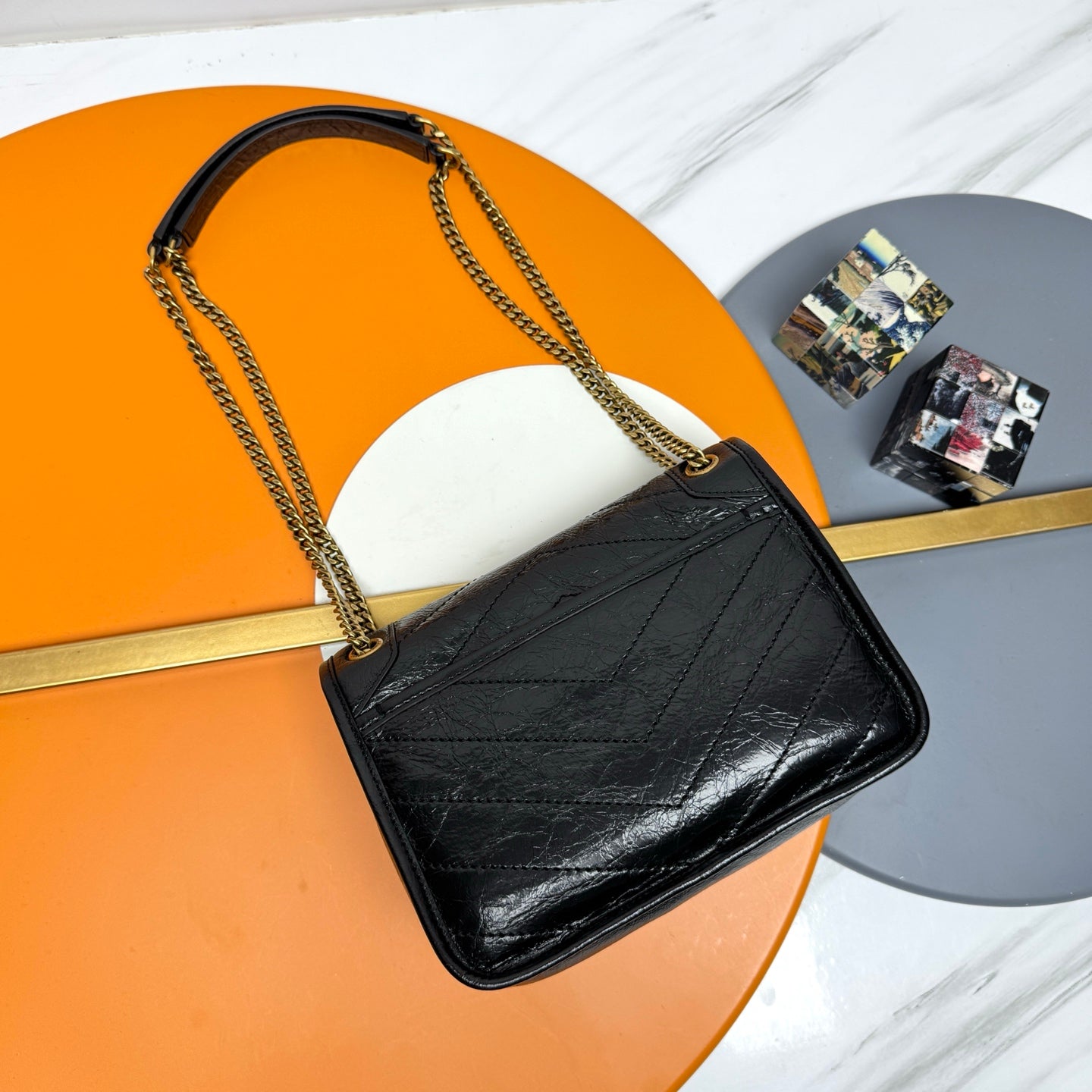 Niki Baby Shoulder Bag 22cm Black Glossy Leather 285487
