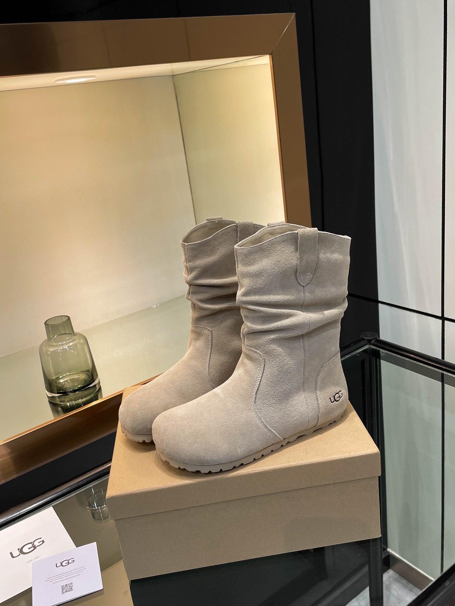 UGG Tasman Boots Taupe Suede 527290