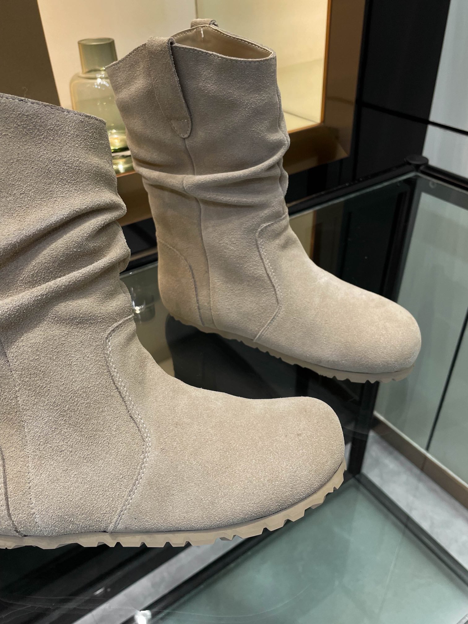 UGG Tasman Boots Taupe Suede 527290