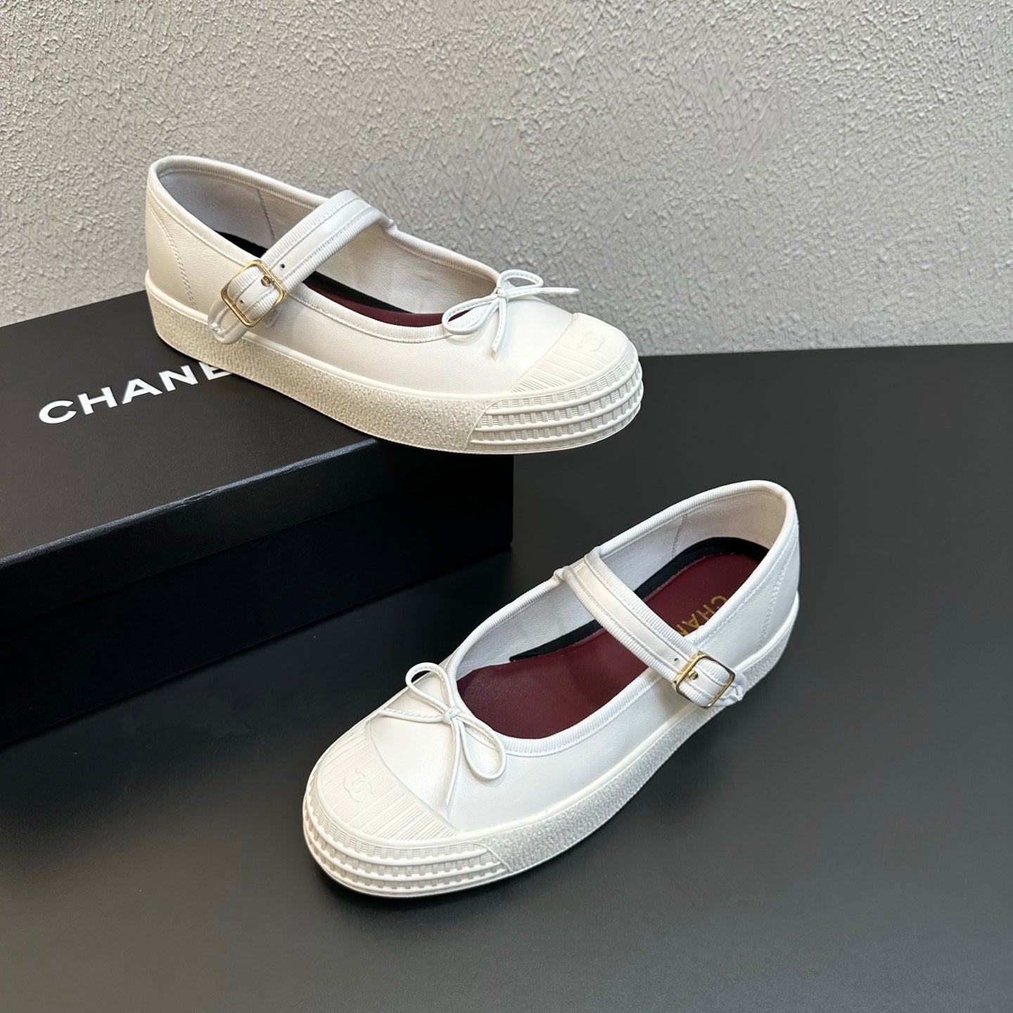 CC 26s Mary Jane Black White Lambskin 846329
