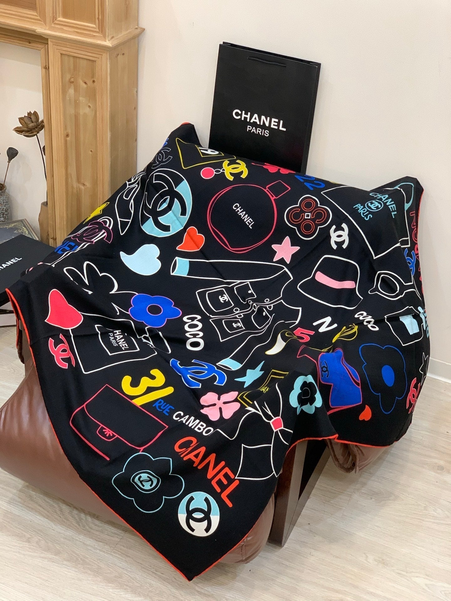 CC 25 Scarf 135CM Black Colorful Cashmere